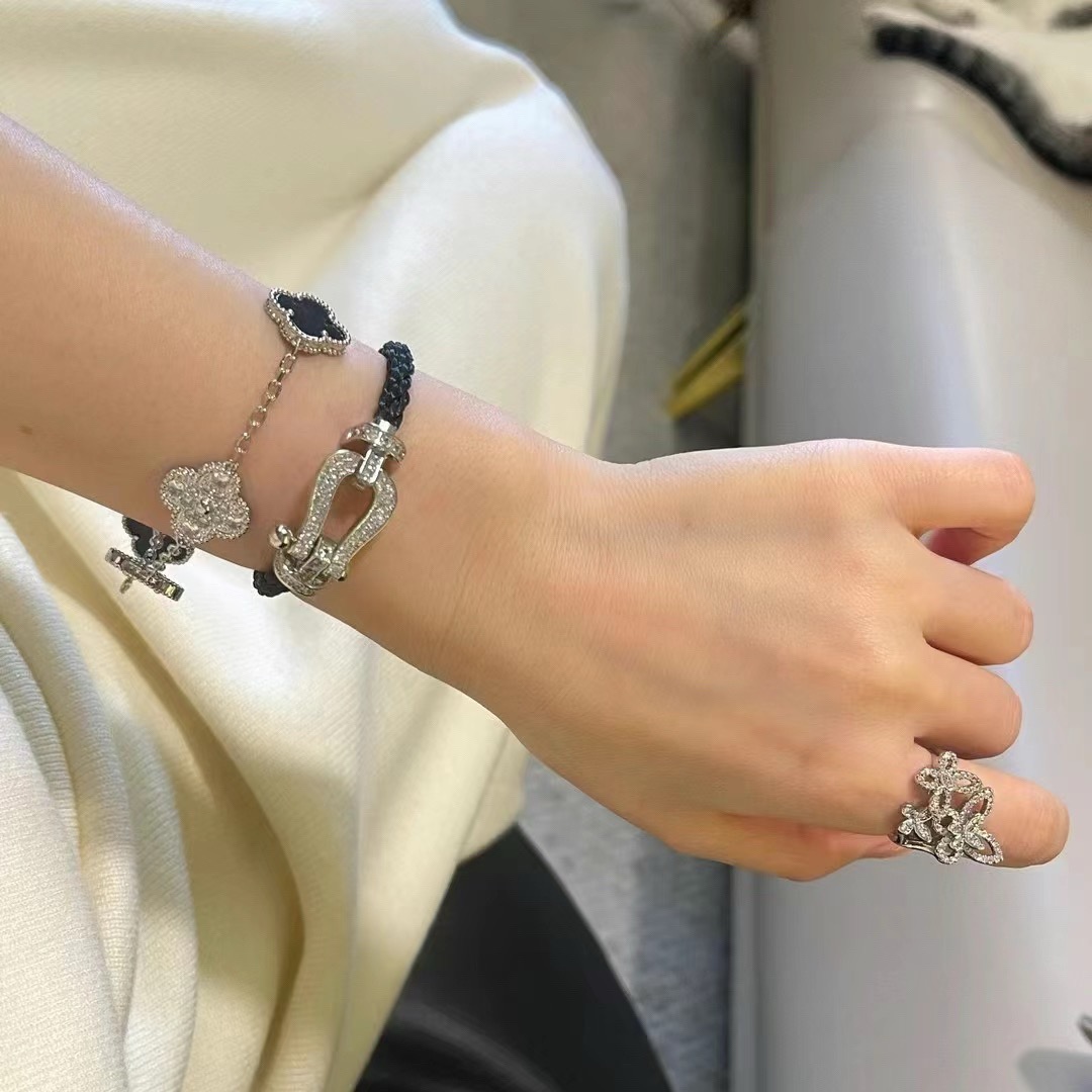 ナイキ 馬蹄バックル ナイロンコードブレスレット シルバー 詳細画像 2