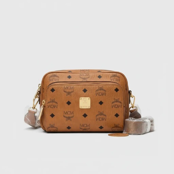 MCM ヴィセトス カメラバッグ キャメル
