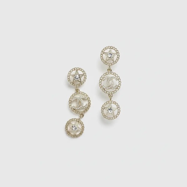 シャネル 彫刻デザイン ドロップピアス ゴールド
