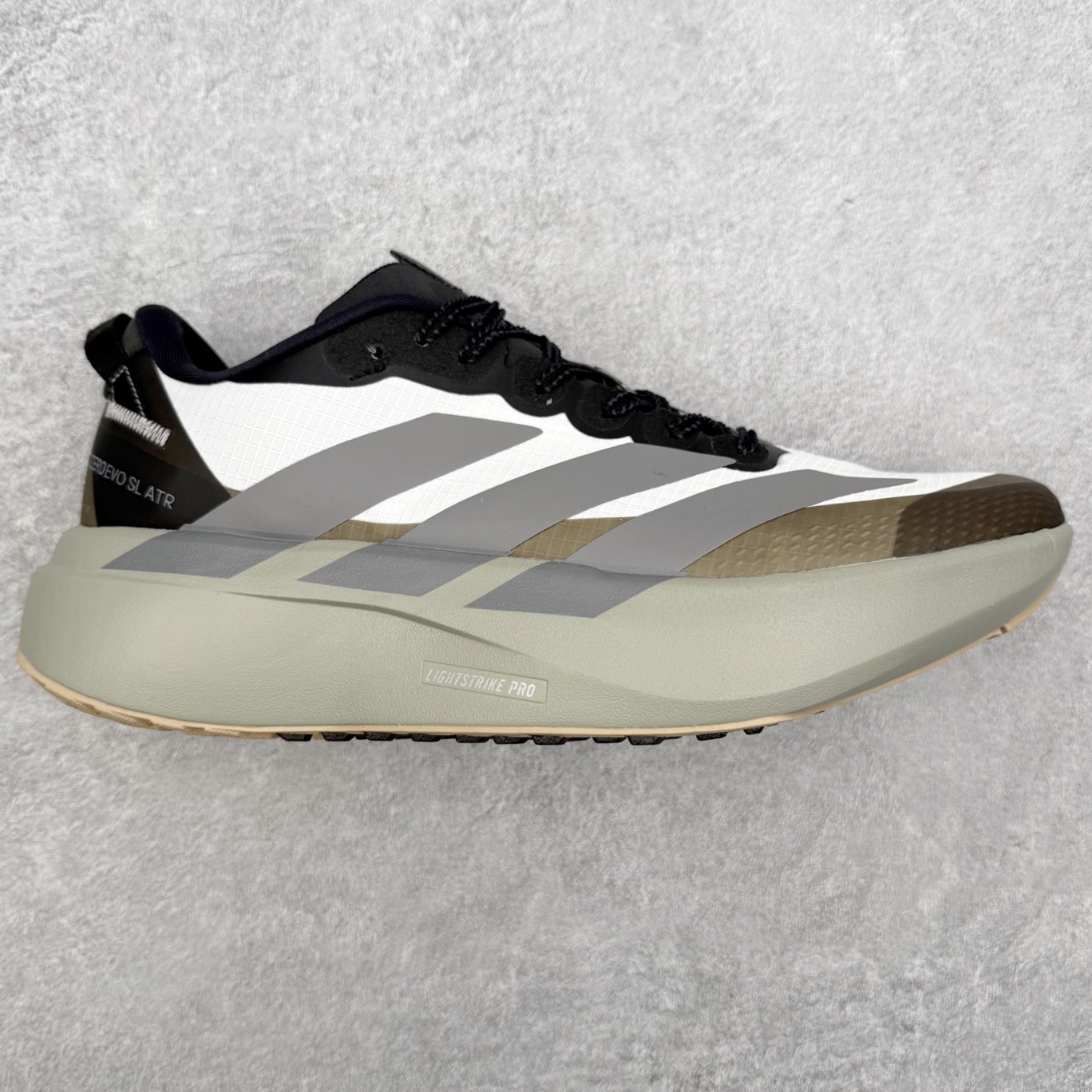アディダス Adizero EVO SL 詳細画像 1