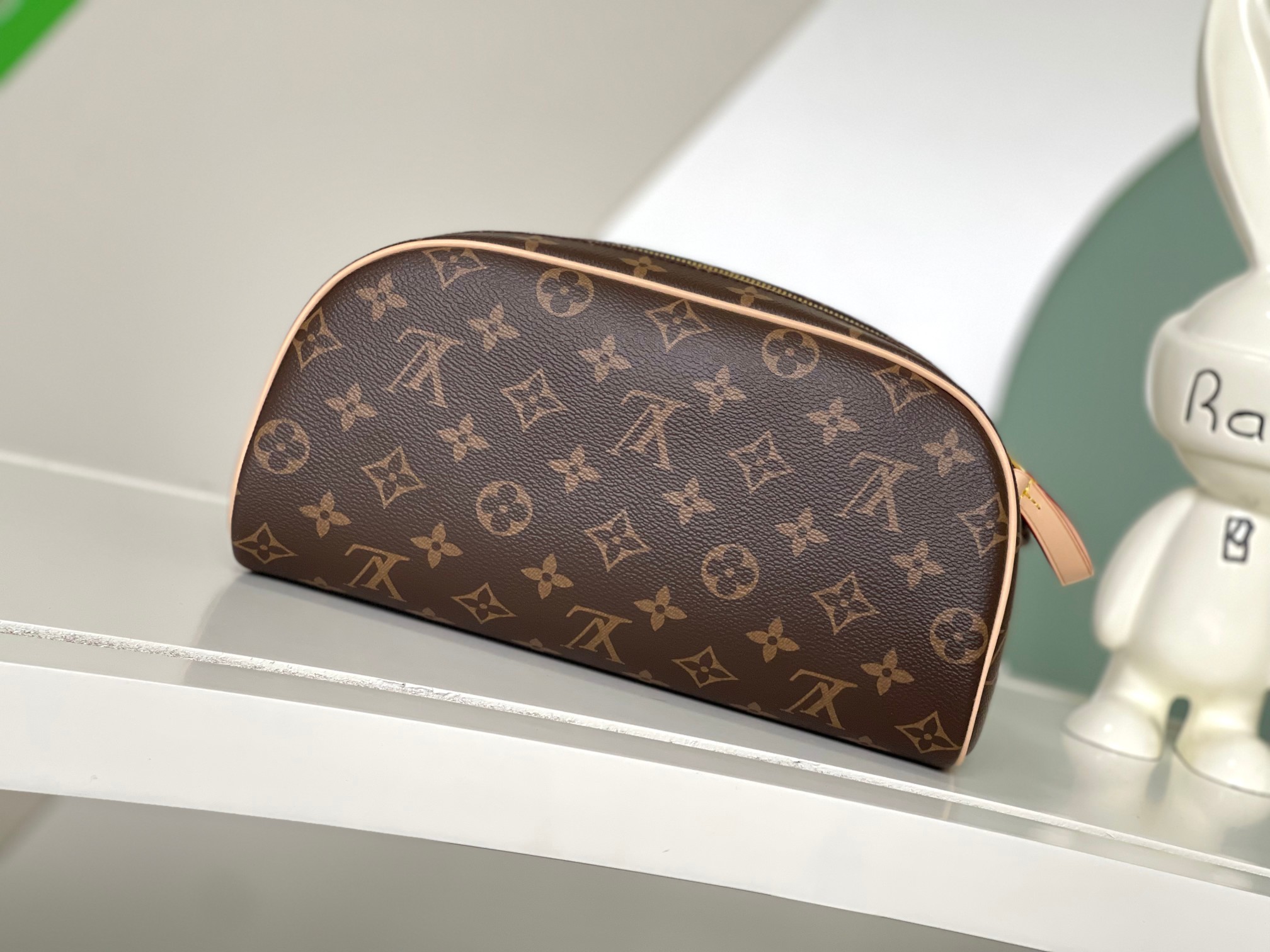 ルイ・ヴィトン ダミエ キャンバス トイレタリーポーチ ラージ 詳細画像 3
