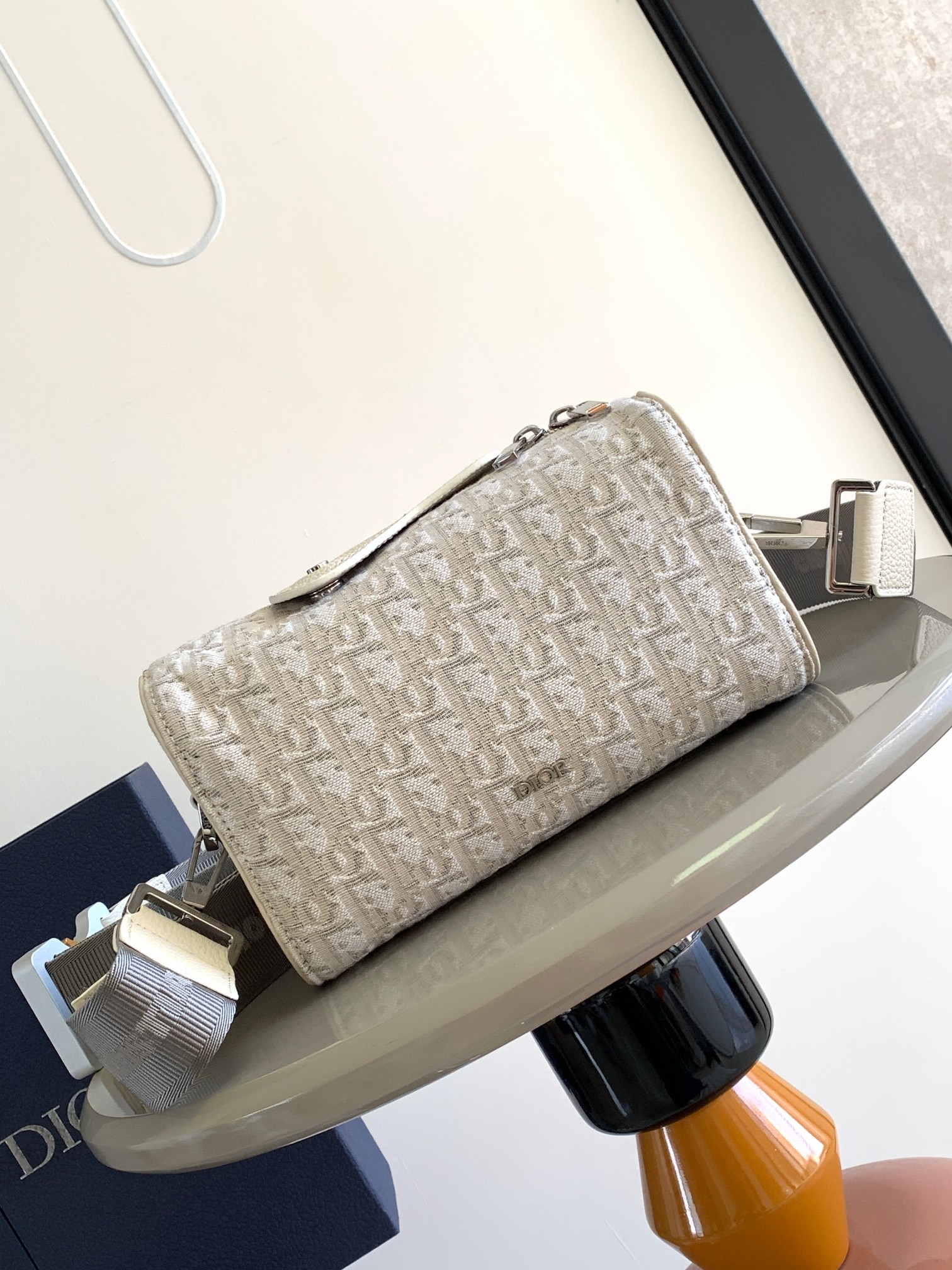 ディオール Lingot 22 ショルダーバッグ ホワイト 詳細画像 1