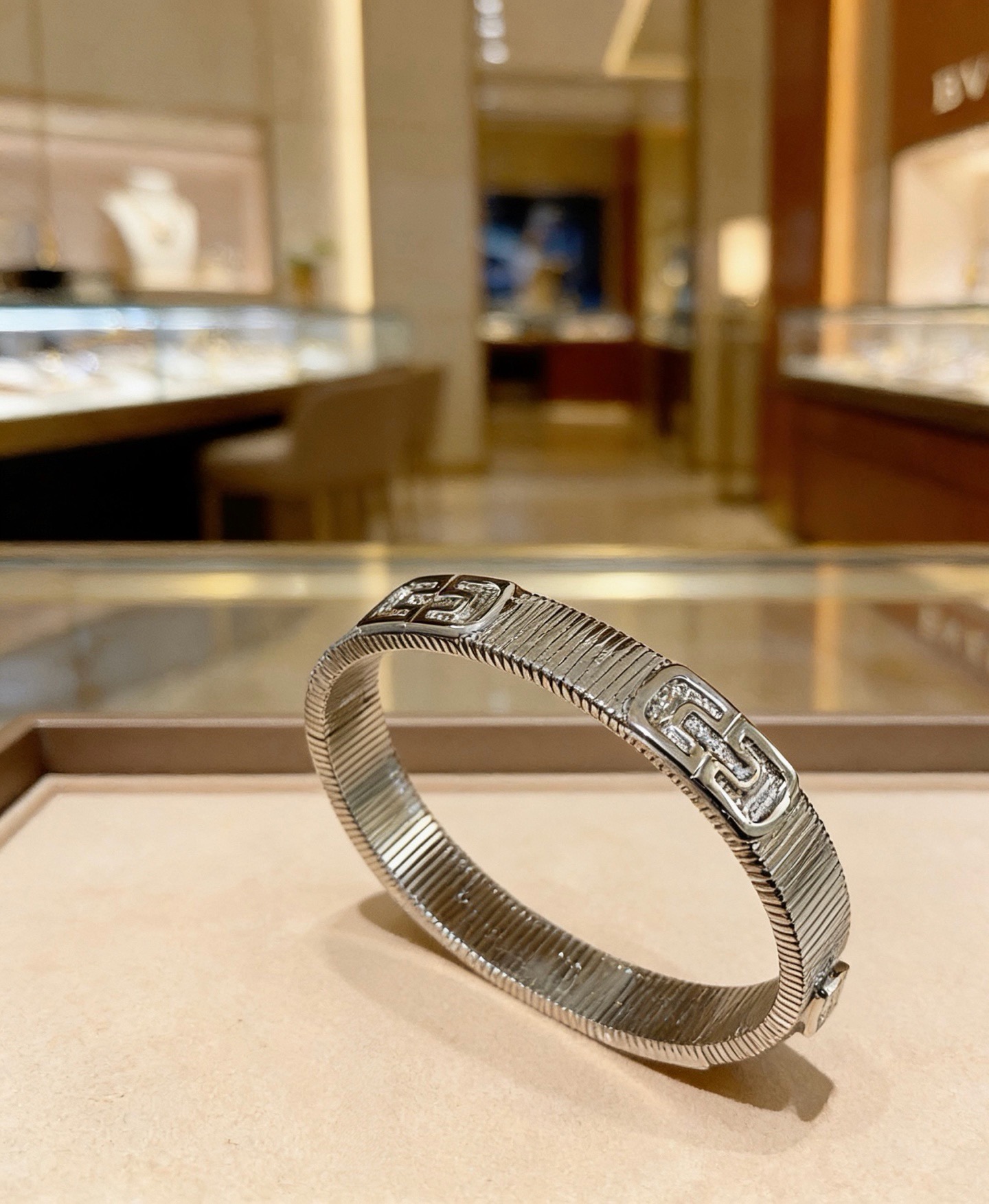 ブルガリ Serpenti Viper ペーパークリップ ブレスレット シルバー 詳細画像 1