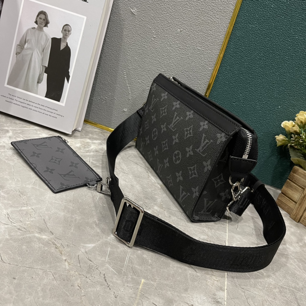 ルイ・ヴィトン Pochette Voyage モノグラム・シャドウ 2点セット クロスボディ クラッチバッグ ブラック 詳細画像 2