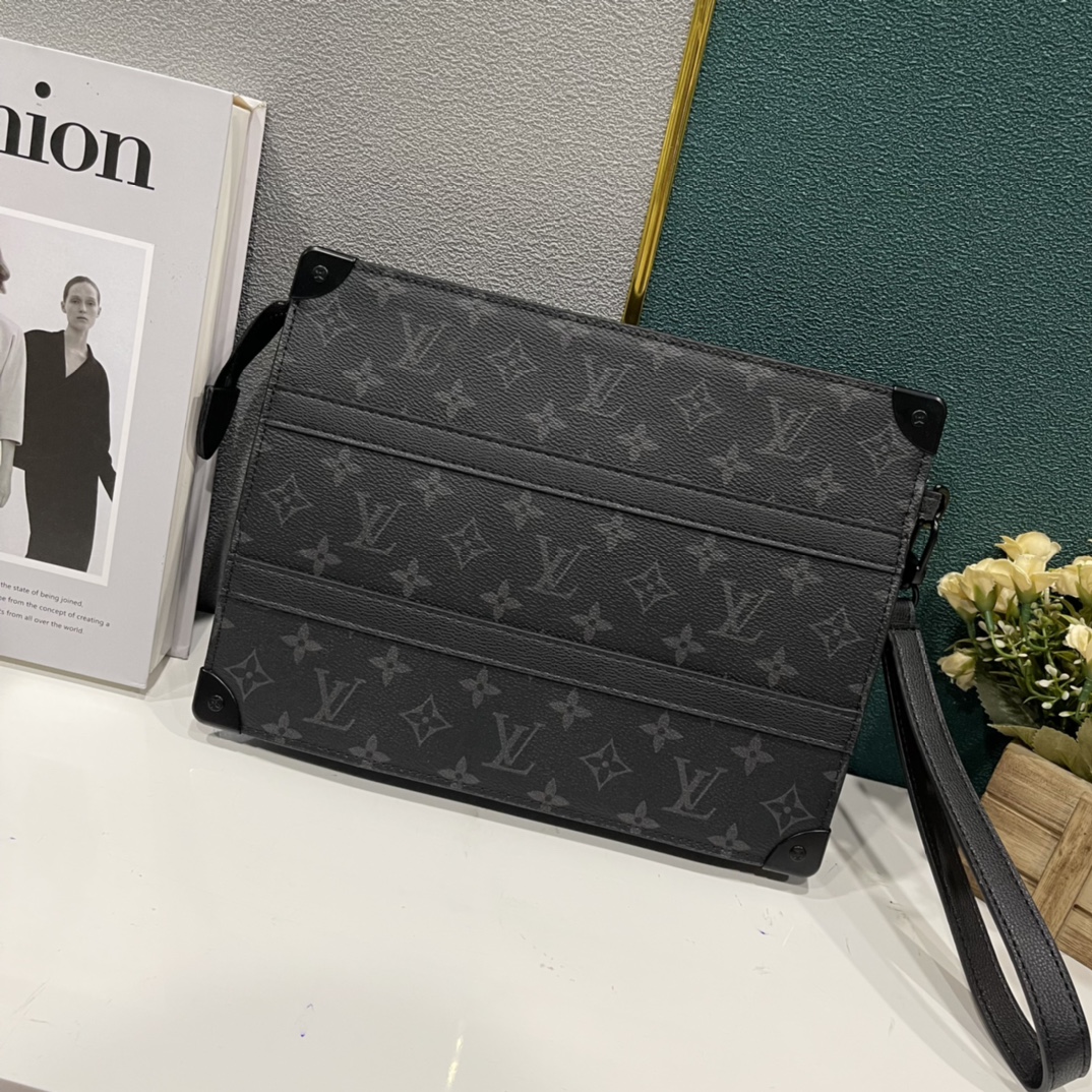 ルイ・ヴィトン Trunk Pouch モノグラム・エクリプス ブラック 詳細画像 3