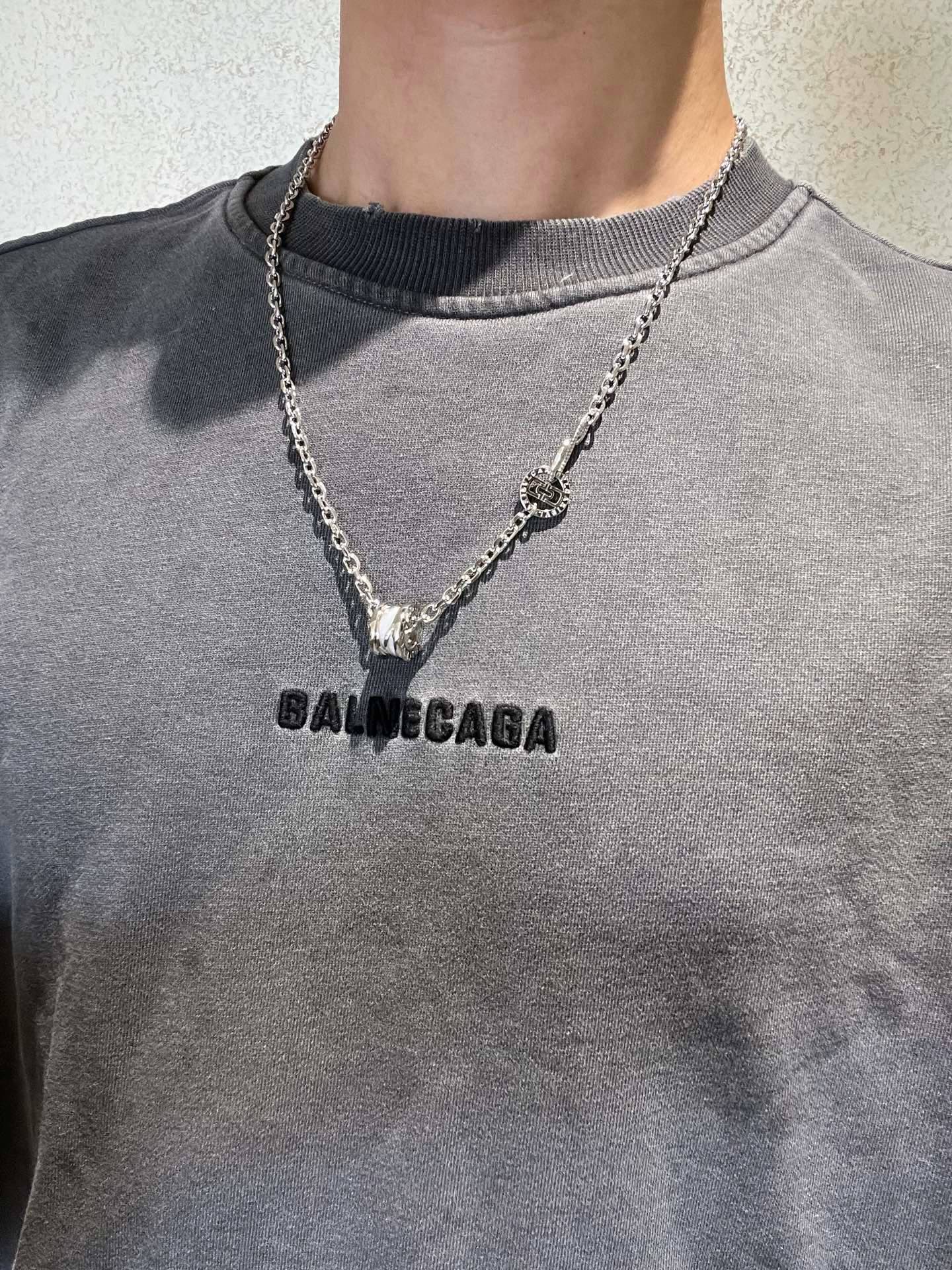 ブルガリ ディーヴァ ドリーム リングモチーフ ネックレス シルバー 詳細画像 3