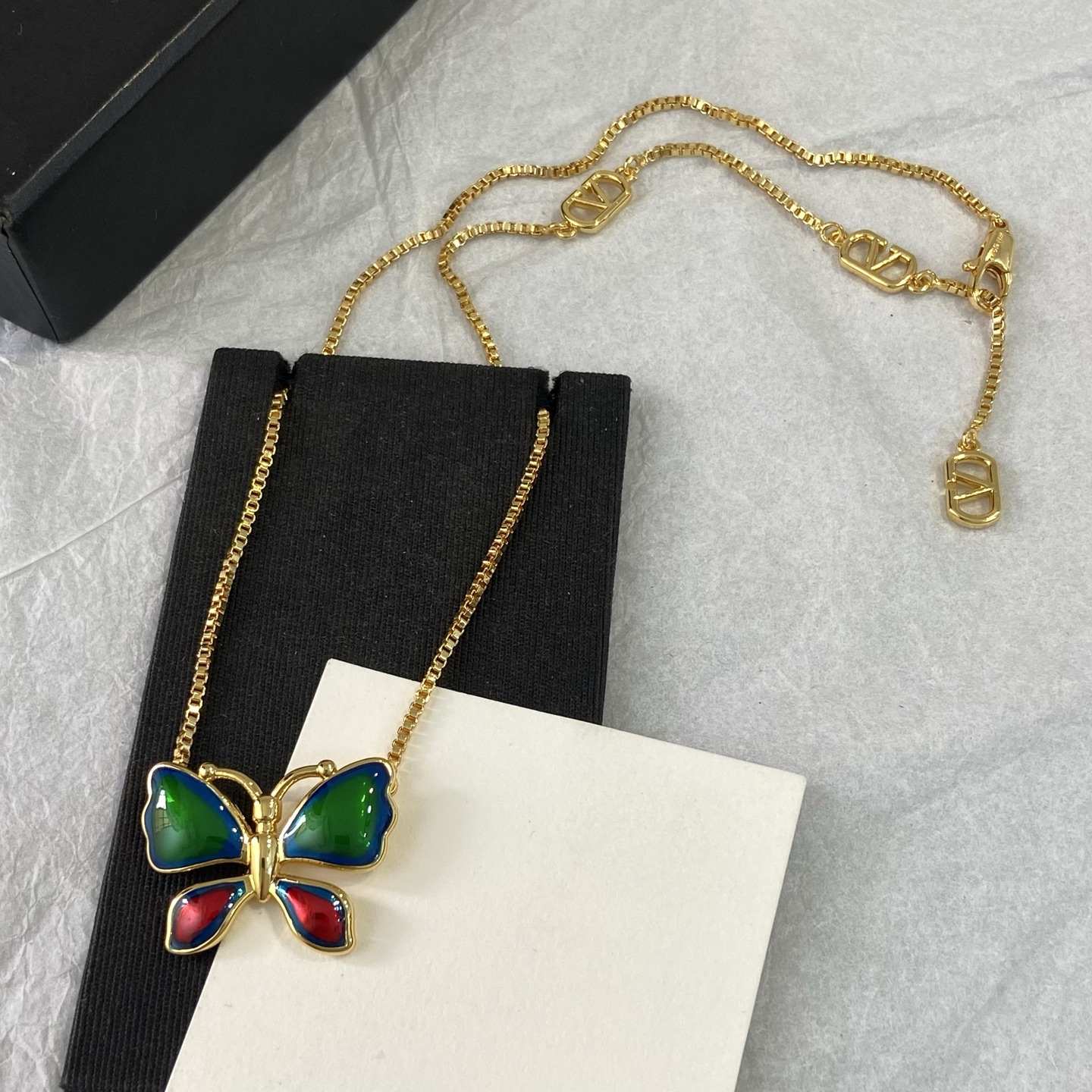 ヴァレンティノ Vouloirvoler バタフライモチーフ アクセサリー グリーン レッド ゴールド 詳細画像 1