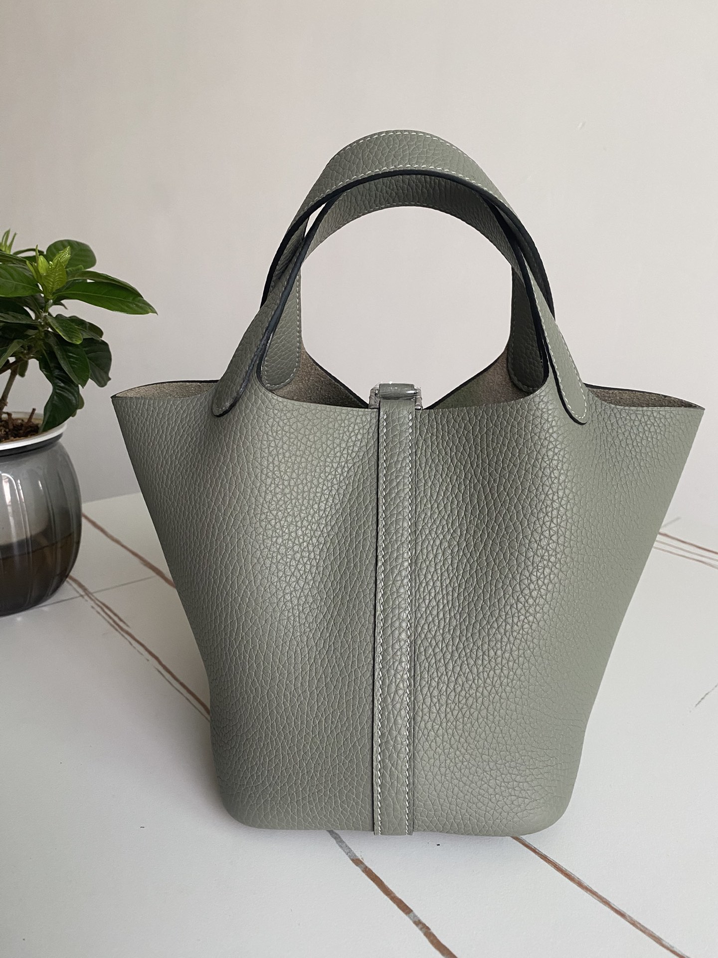 エルメス ピコタンロック 18 ハンドバッグ エレファントグレー TCカーフ シルバー金具 詳細画像 3