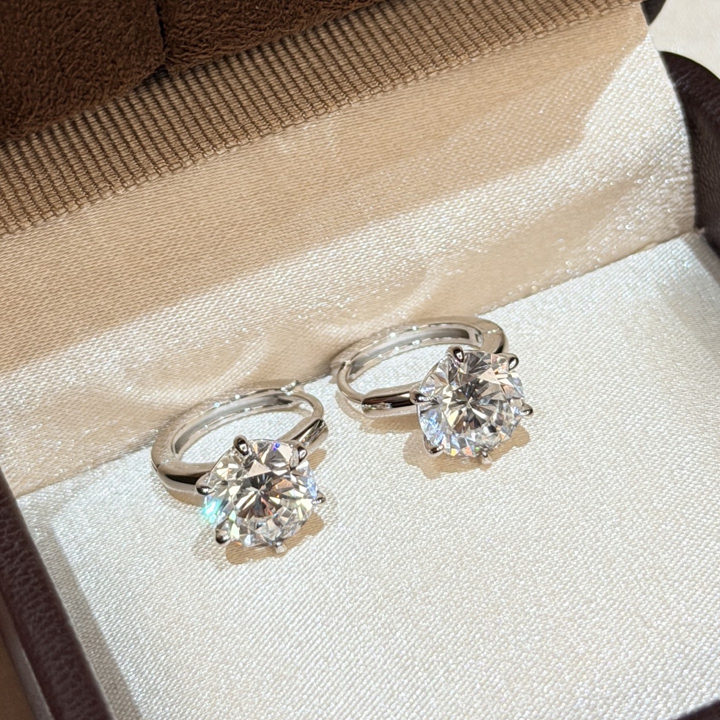 925シルバー 高炭素ダイヤ 六爪 3ct スタッドピアス プラチナカラー A7554 詳細画像 1