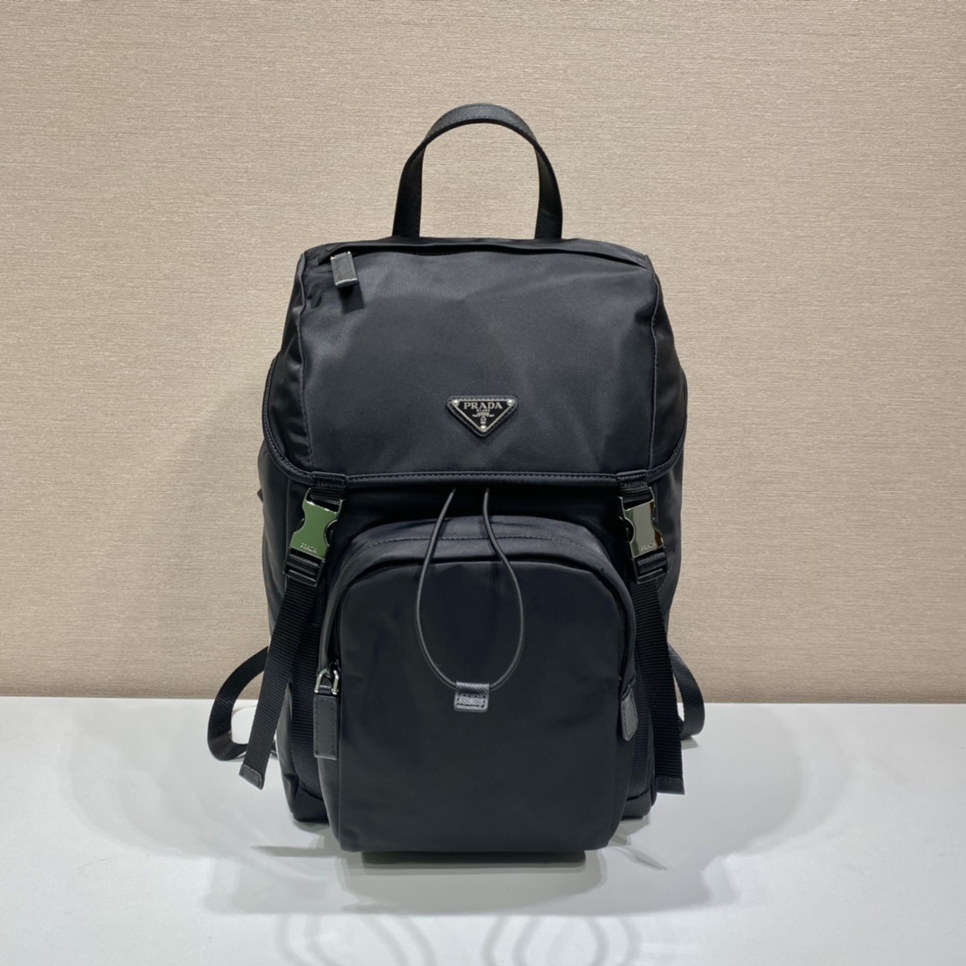 プラダ Re-Nylon サフィアーノレザー バックパック ブラック 詳細画像 2