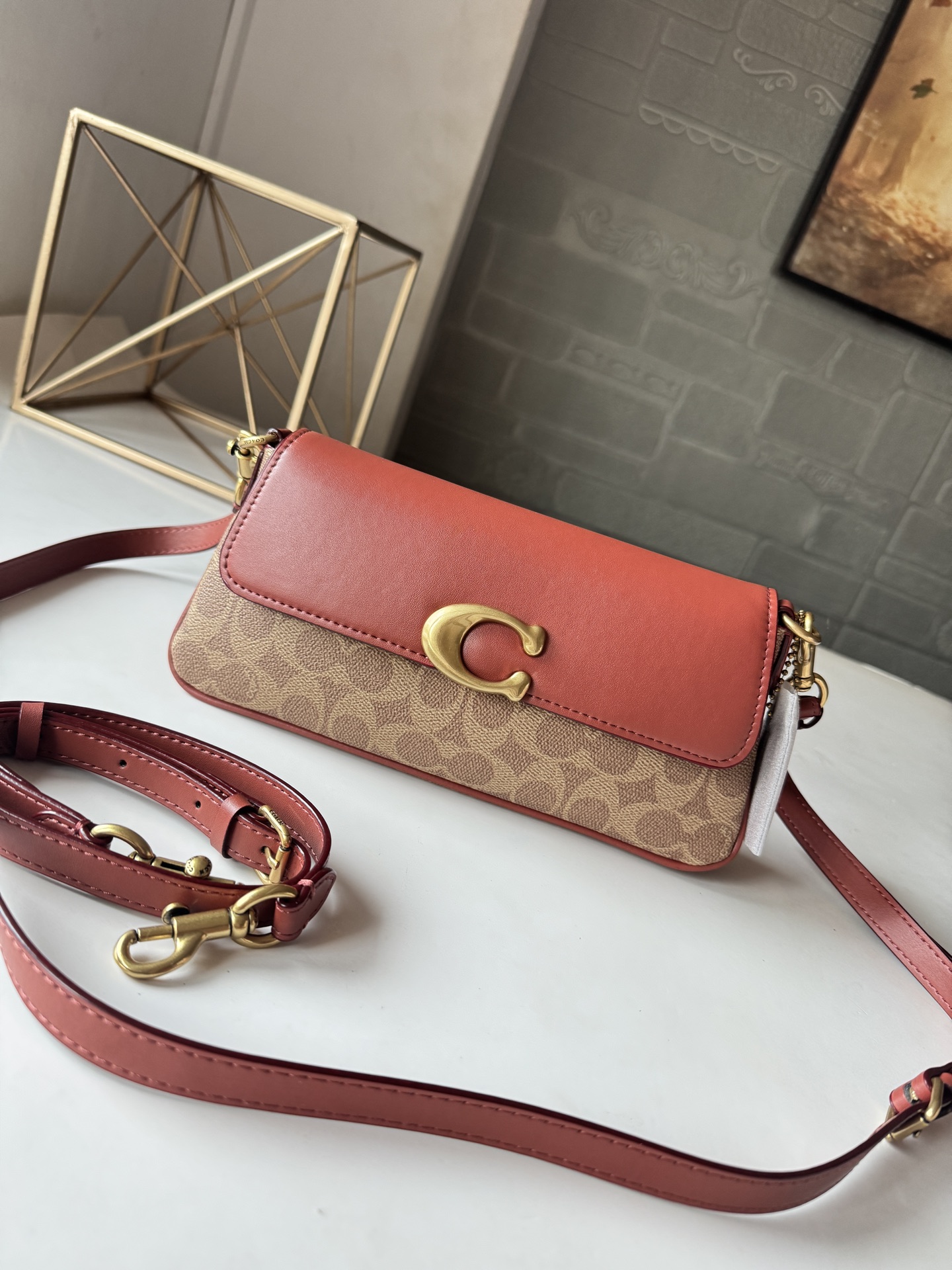 コーチ Jet Bag レザーショルダーバッグ 詳細画像 1