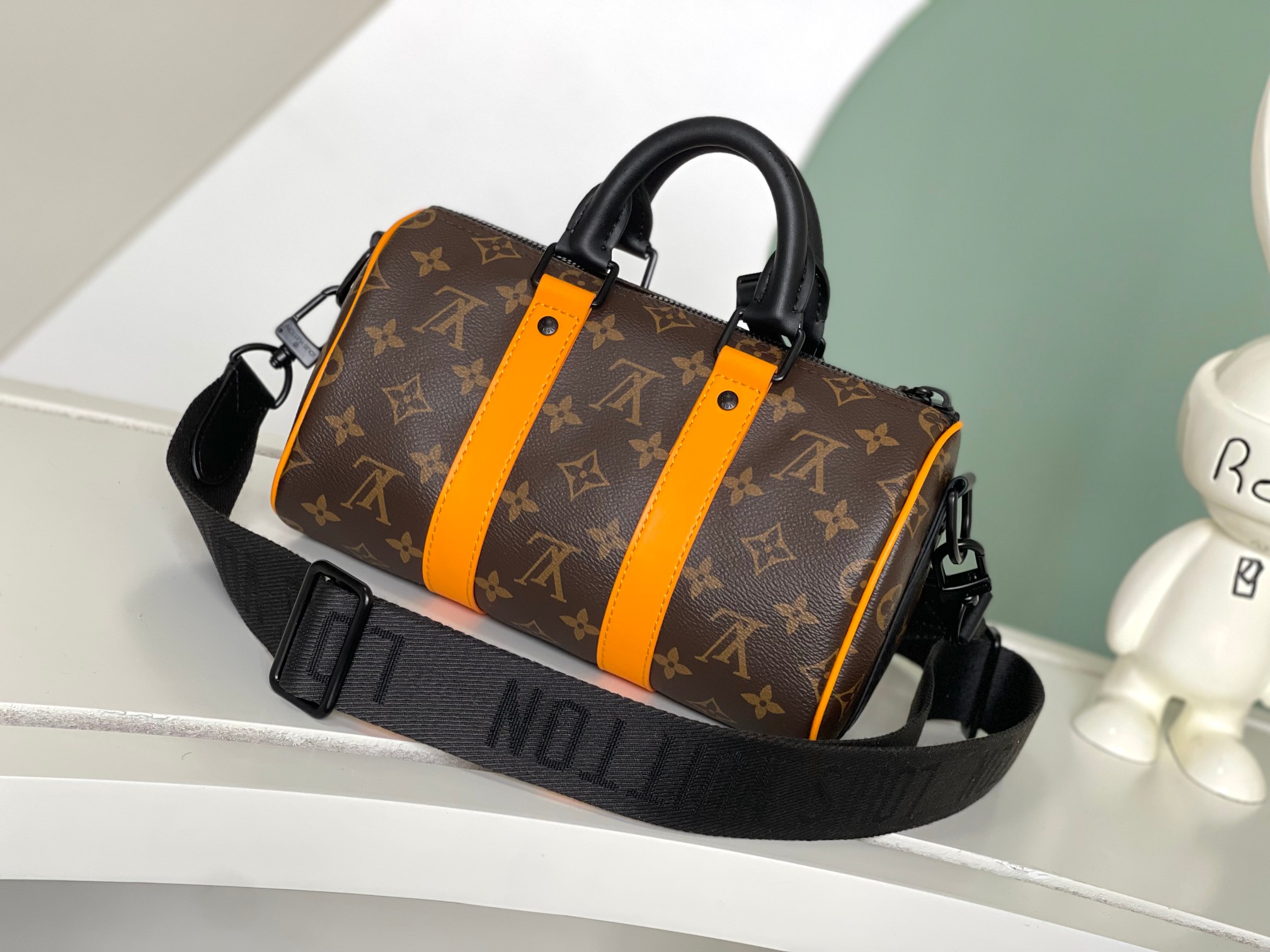 ルイ・ヴィトン Keepall 25 ハンドバッグ ブラウン オレンジ 詳細画像 3