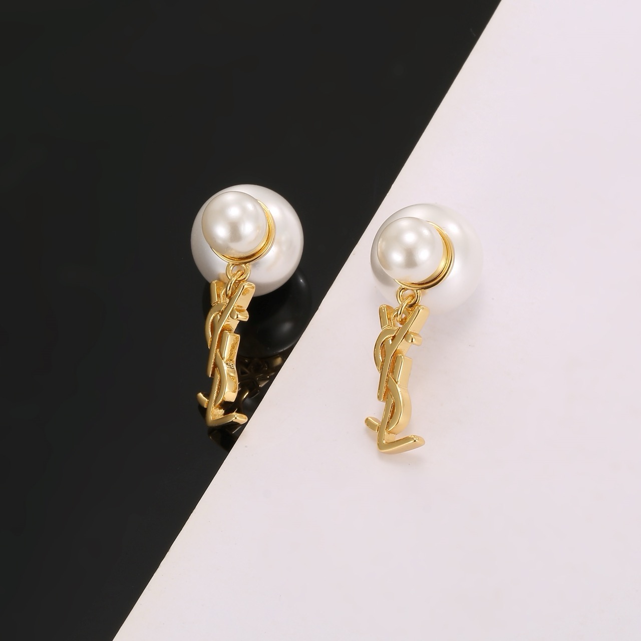 サンローラン YSL ロゴ パール ピアス ゴールド ホワイト 詳細画像 3