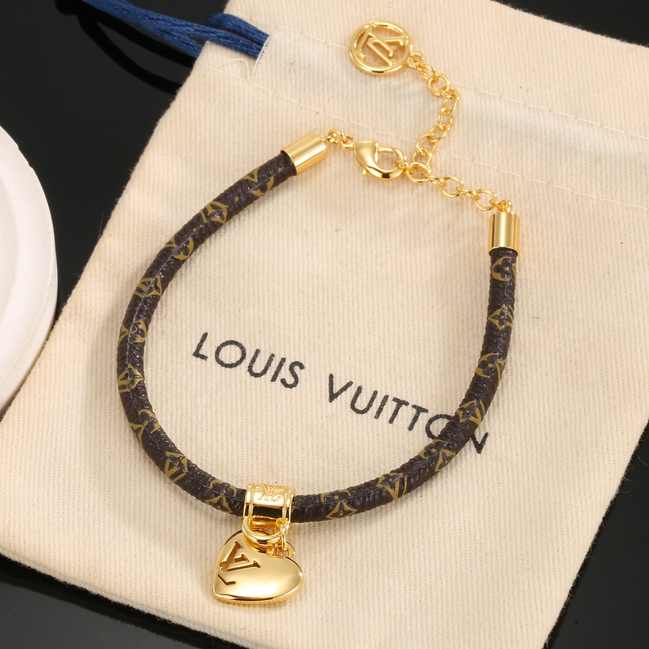 ルイ・ヴィトン LV Circle リバーシブル ブレスレット 詳細画像 3
