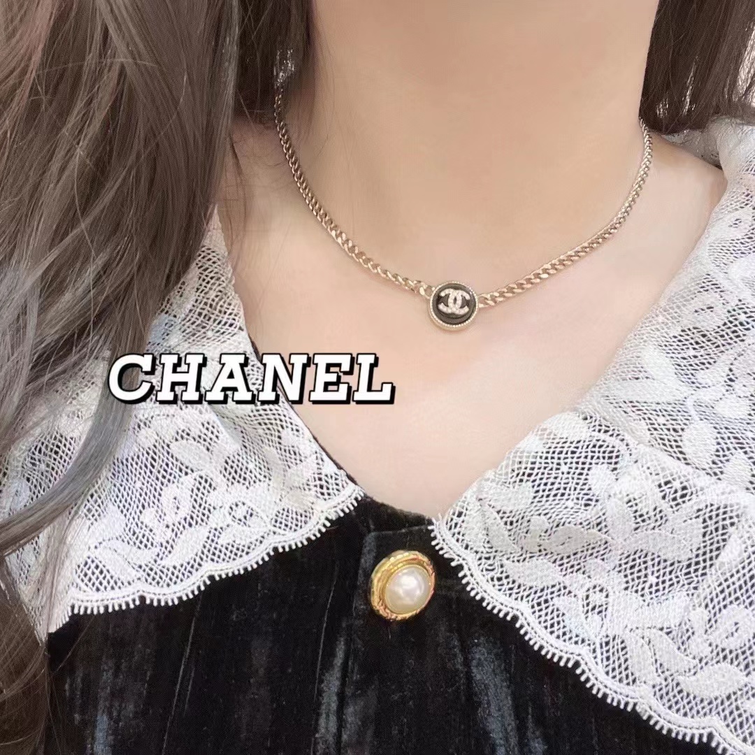 シャネル ブラック ホワイト レジン ペンダント チェーンネックレス 詳細画像 1