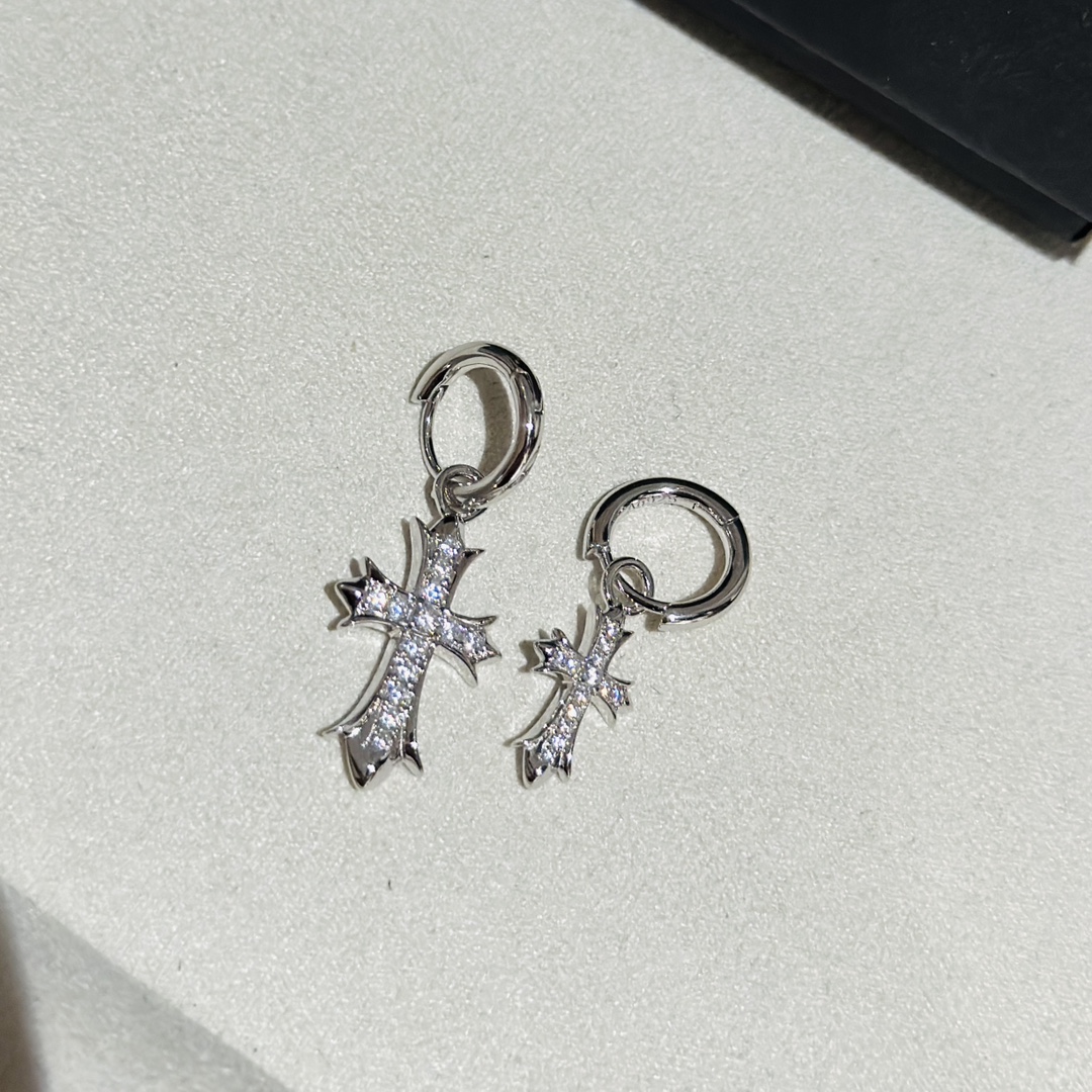 クロムハーツ アシンメトリー クロス スタッドピアス ホワイトゴールド A0388 詳細画像 1