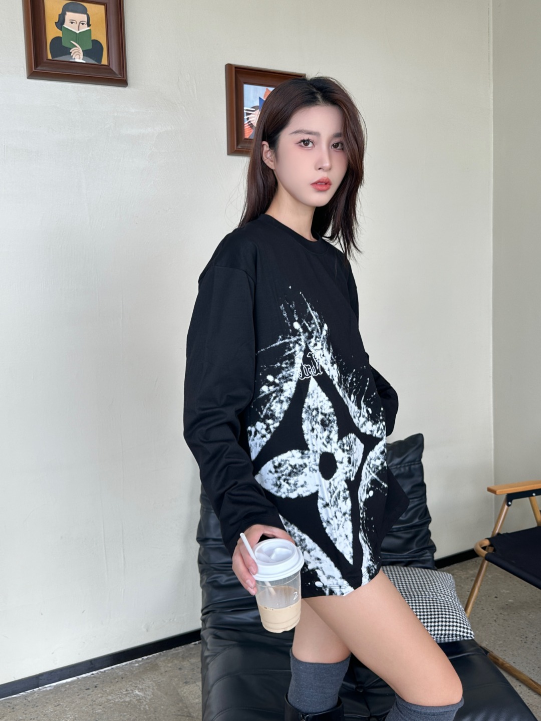 クローバープリント ロングスリーブTシャツ ブラック 詳細画像 2