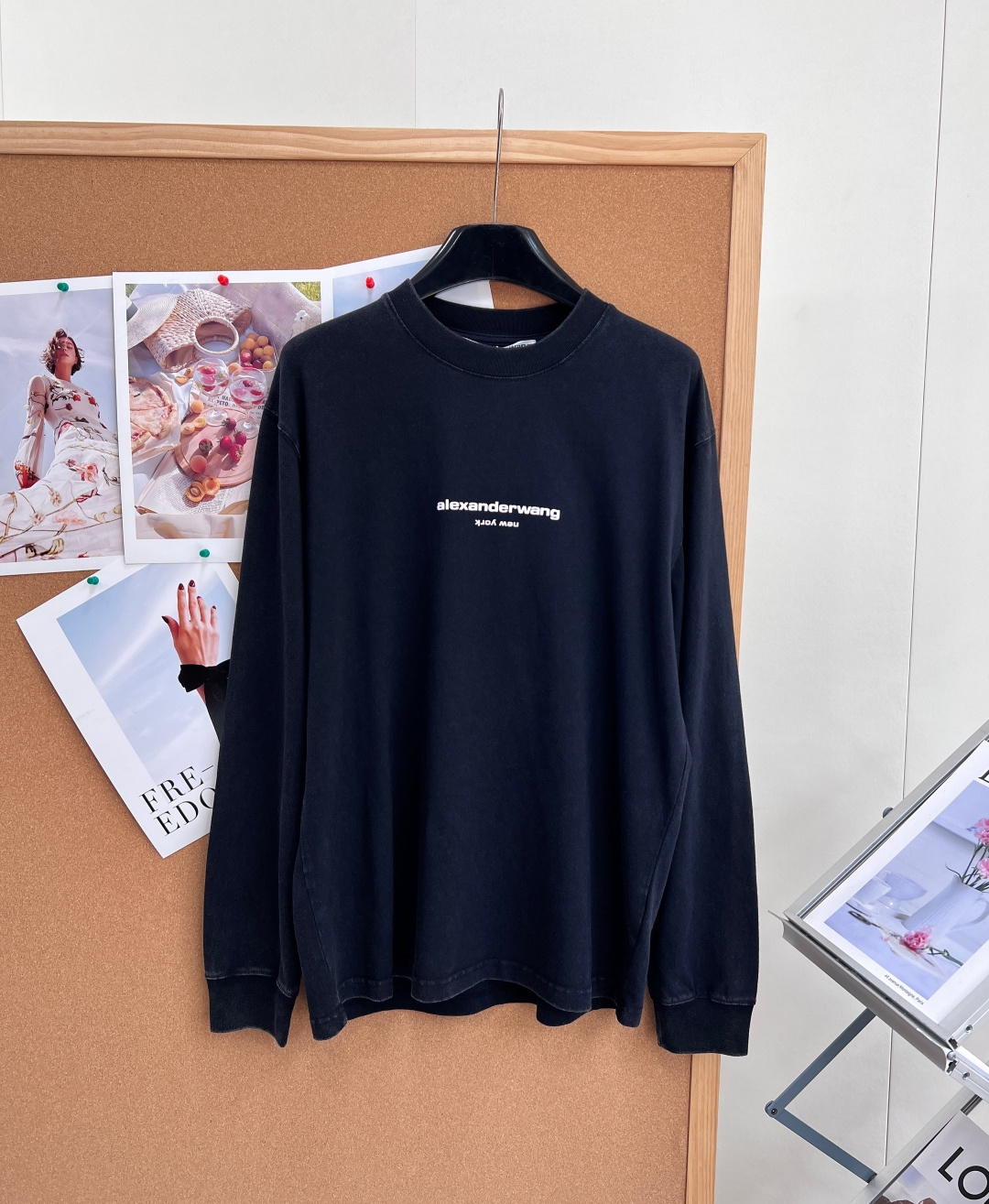 アレキサンダー ワン ウォッシュド ヴィンテージ ロゴ 長袖Tシャツ チャコールグレー ホワイト E670240 詳細画像 1