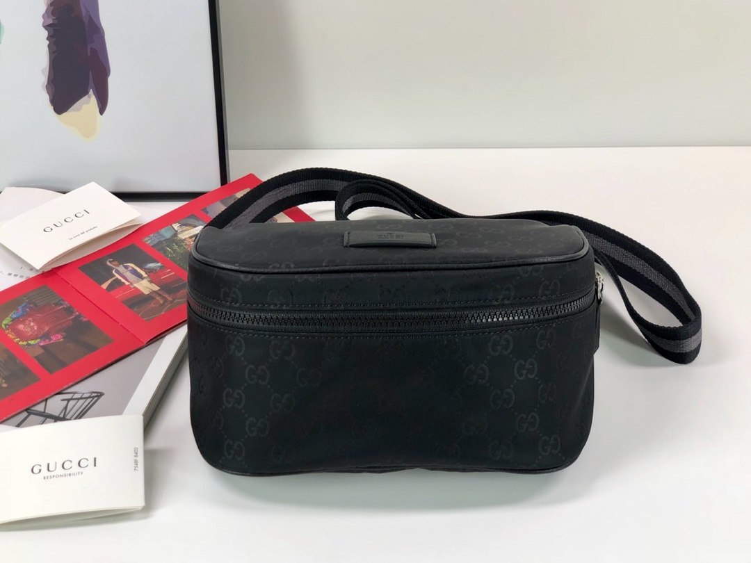 グッチ キャンバス レザー ウエストバッグ クロスボディ ブラック 詳細画像 1