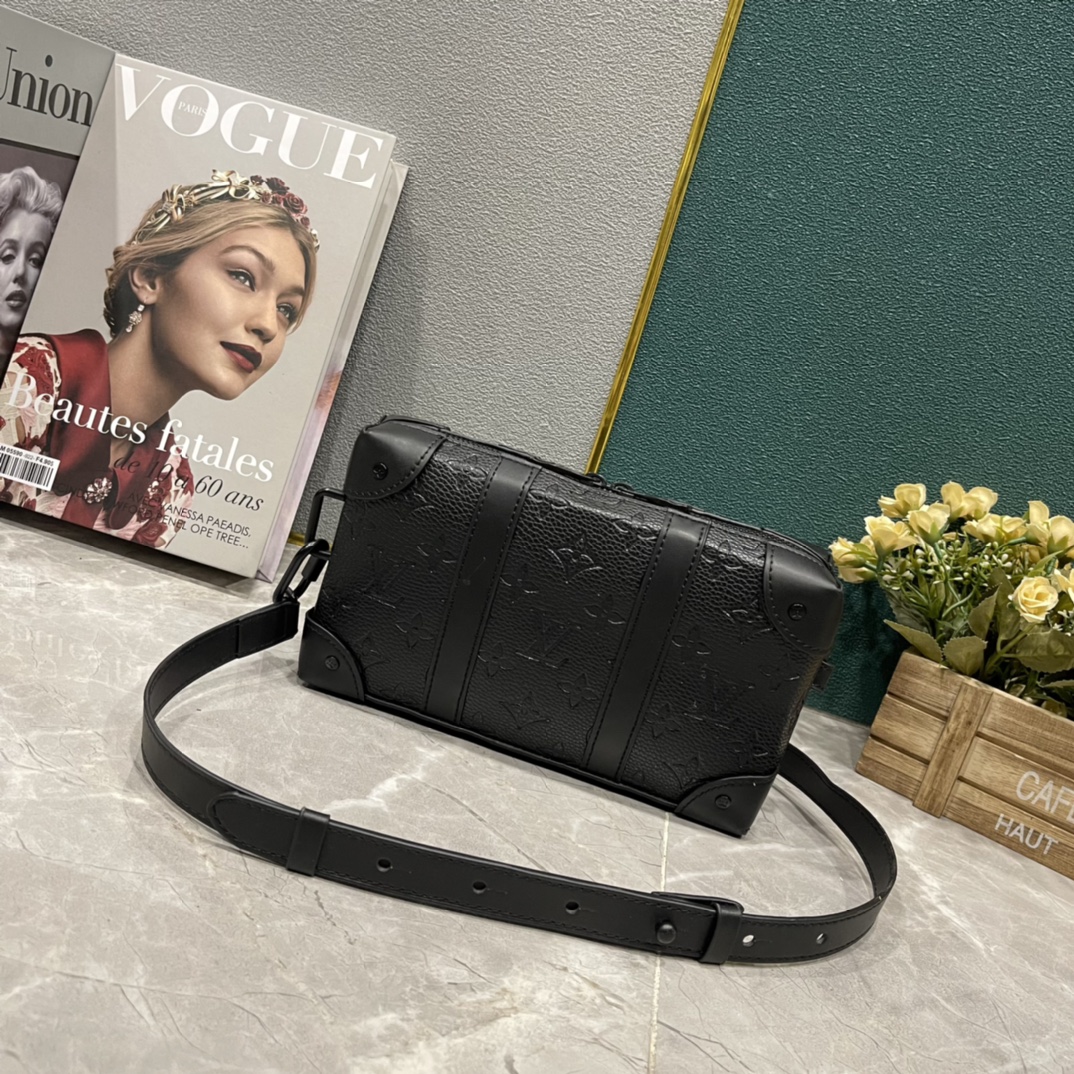ルイヴィトン Soft Trunk Wallet ボックス ショルダーバッグ ブラック 詳細画像 1