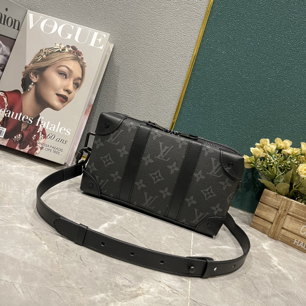 プラダ Soft Trunk Wallet クロスボディバッグ チャコールグレー ブラックトリム 詳細画像 1
