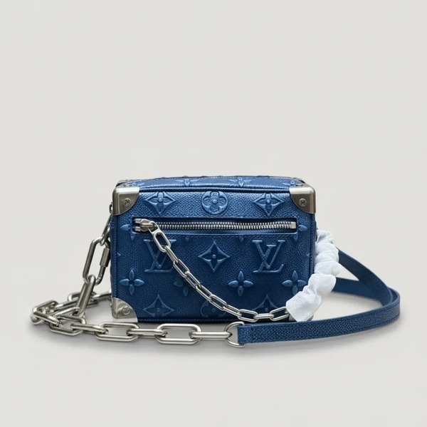 ルイ・ヴィトン Mini Soft Trunk チェーンショルダーバッグ ブルー