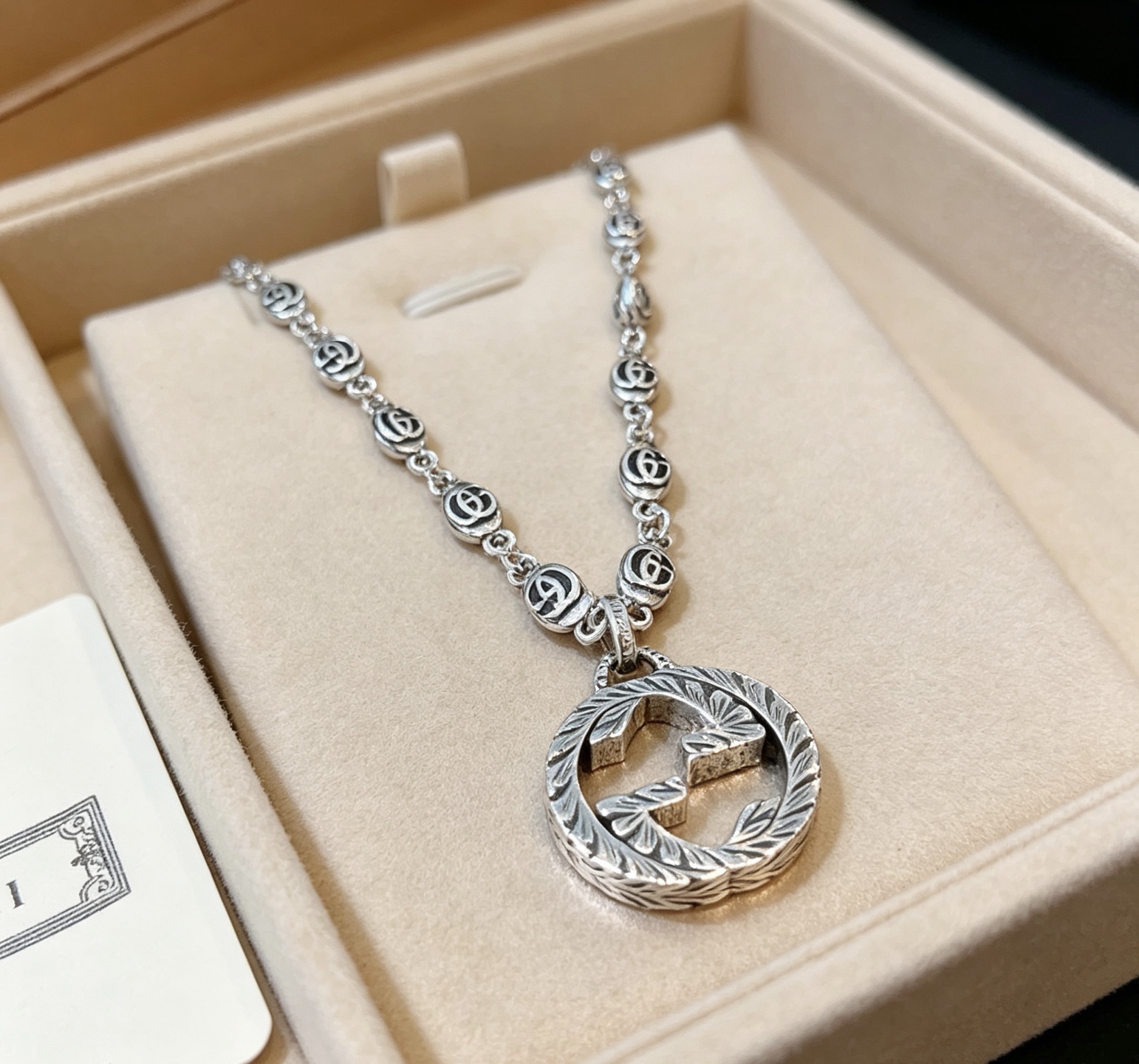 グッチ ダブルG リングペンダント ネックレス アンティークシルバー 詳細画像 2
