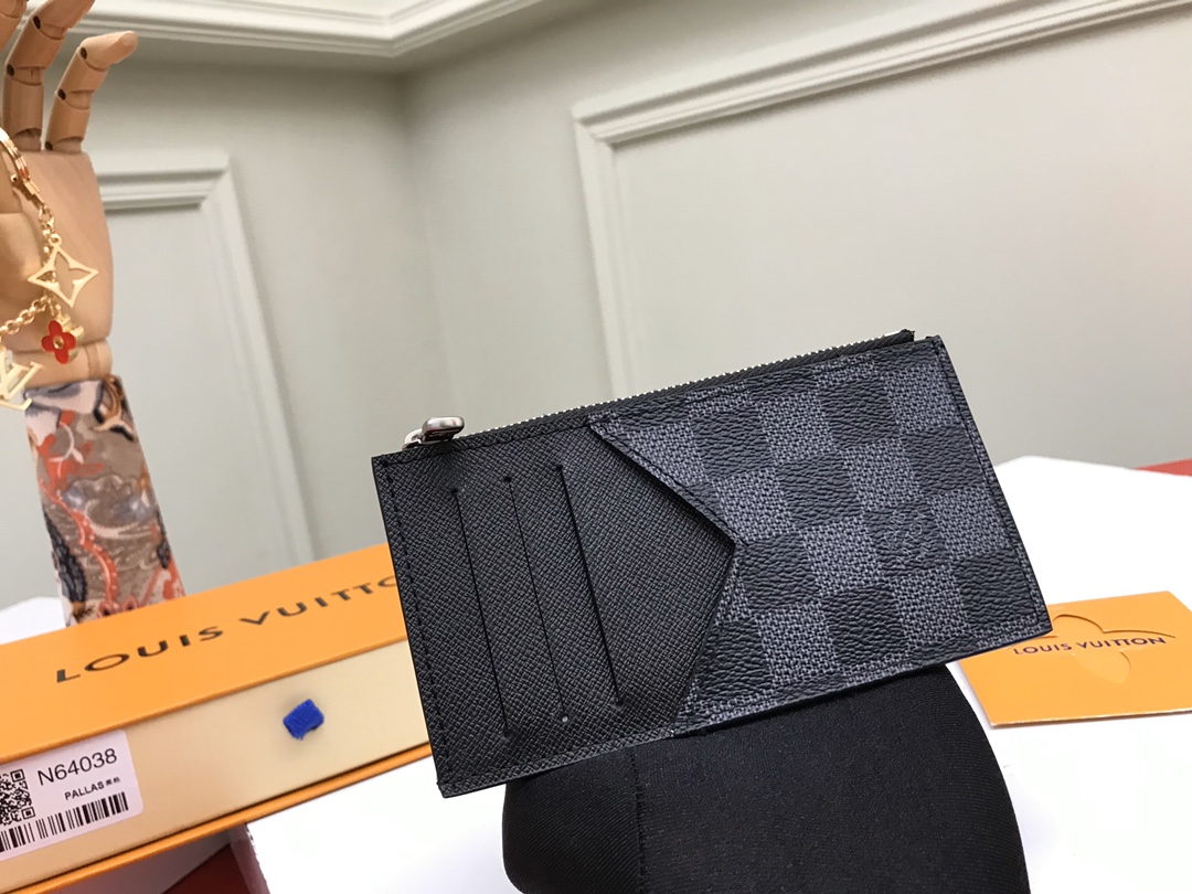 ルイ・ヴィトン ダミエ・グラフィット 斜めレザーパネル ジップコインカードホルダー ブラック グレー 詳細画像 2