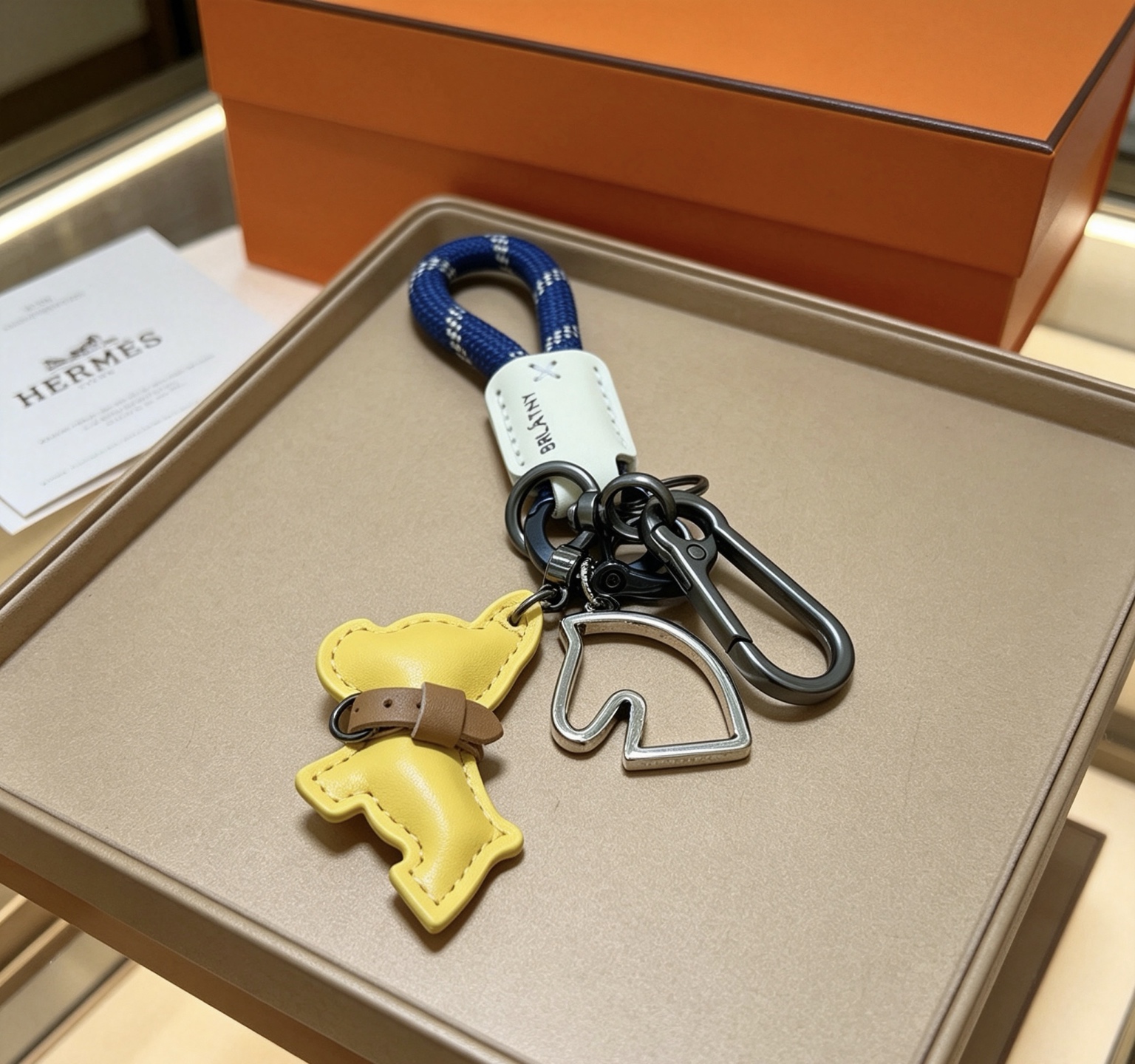 エルメス ホースチャーム キーホルダー イエロー ネイビー 詳細画像 1