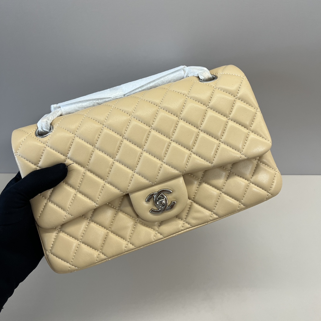 シャネル クラシック フラップ チェーンショルダーバッグ アプリコット シルバー金具 詳細画像 3
