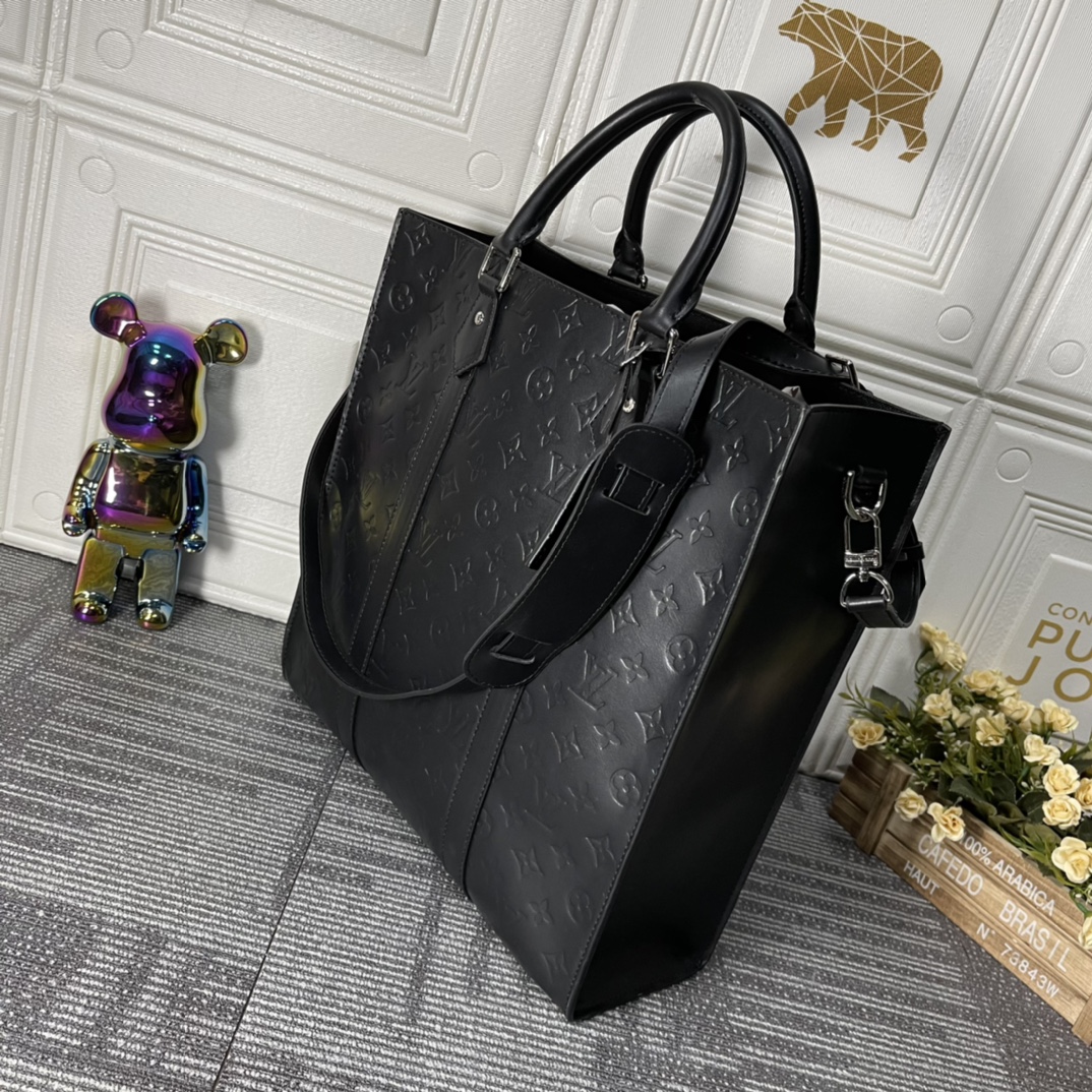 ルイ・ヴィトン Sac Plat モノグラム・エクリプス ブラック 詳細画像 2