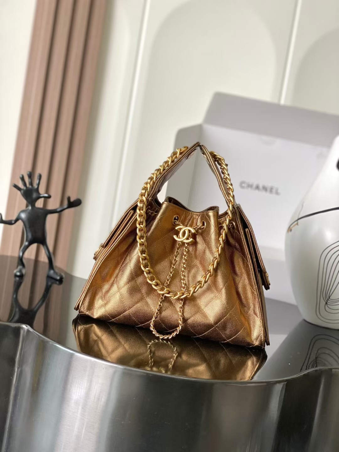 シャネル 25C チェーン アンダーアーム ショルダーバッグ HOBO BAG キャビアレザー ゴールド 詳細画像 1
