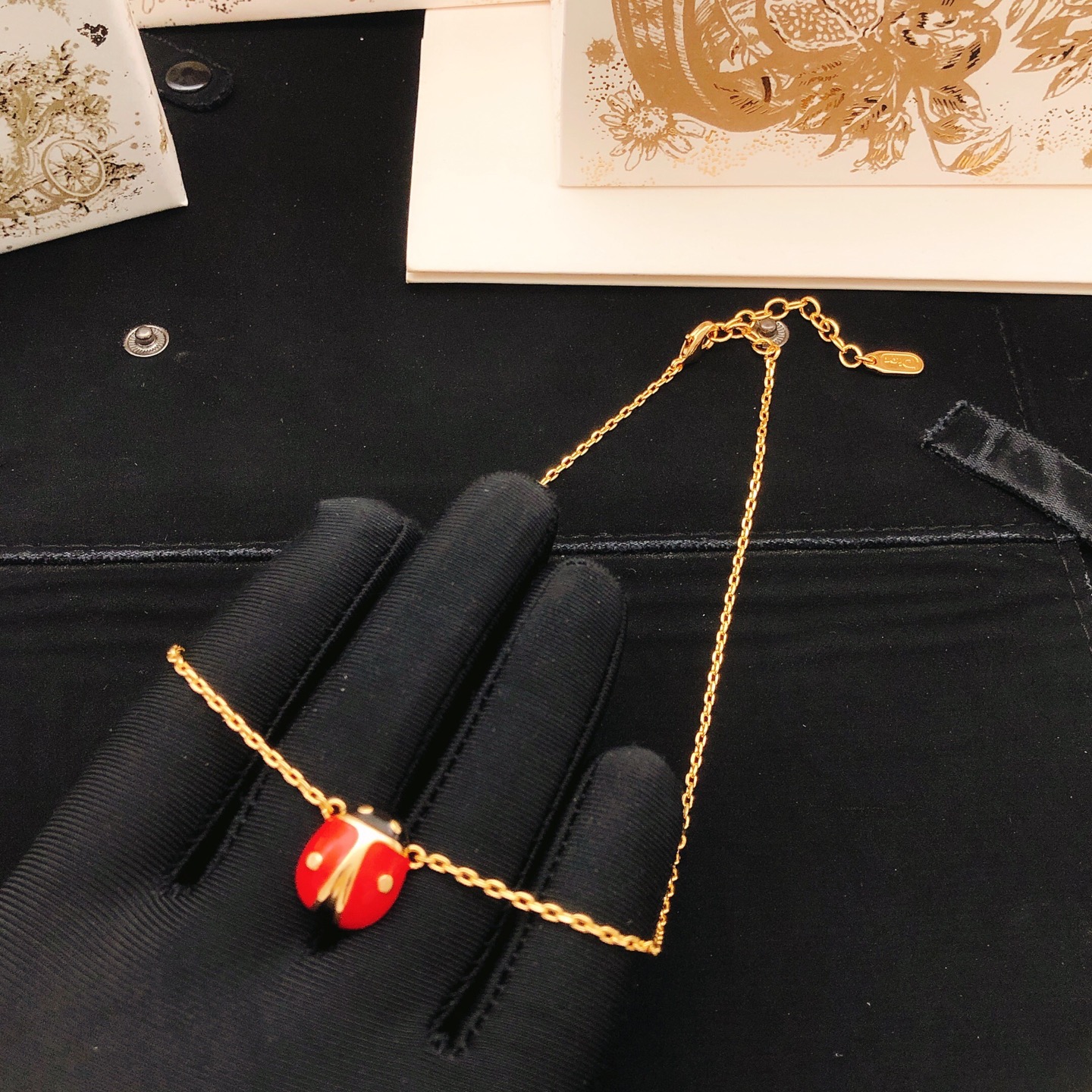 ディオール インセクトモチーフ ネックレス DXL0383 詳細画像 3