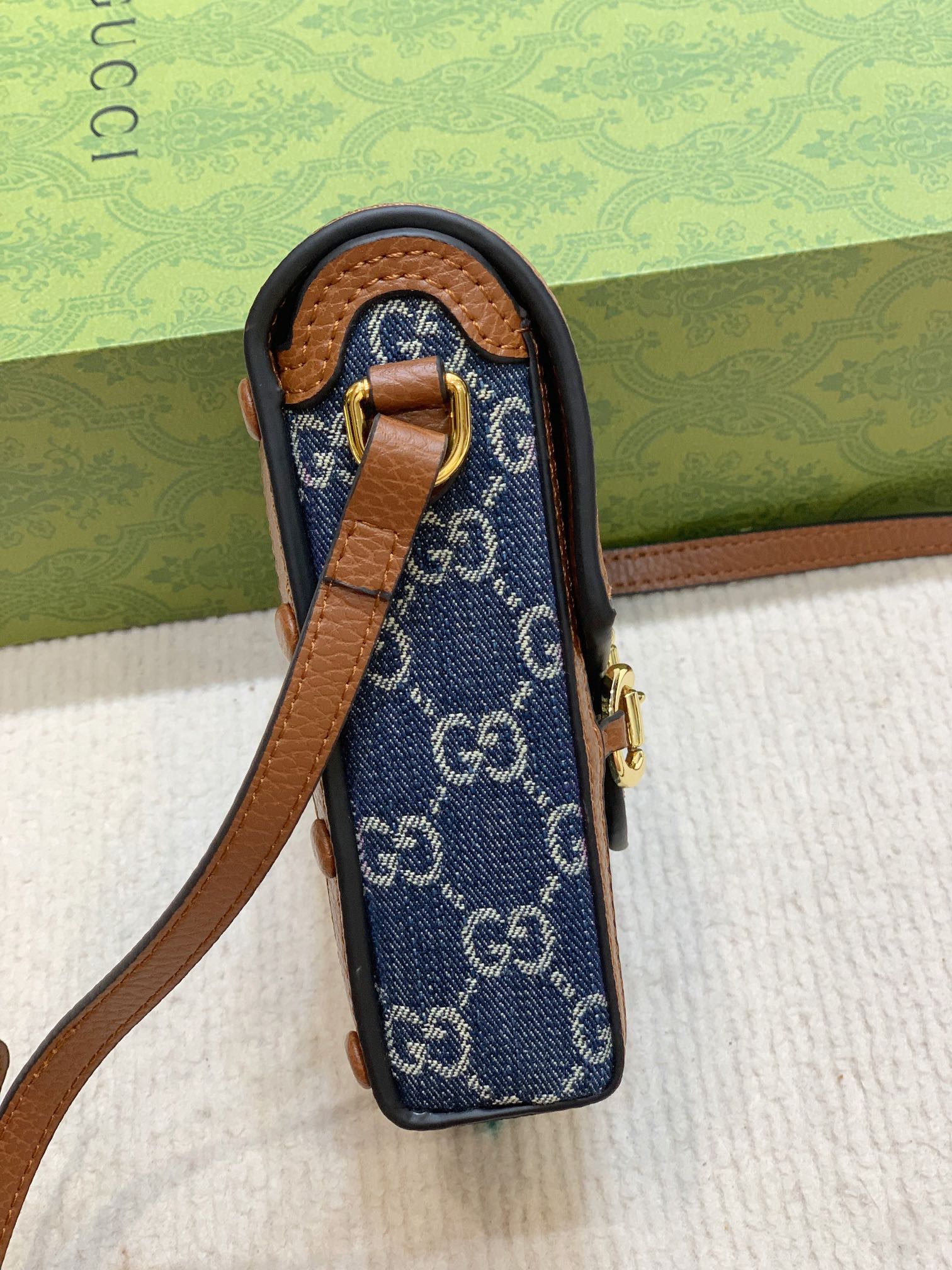 グッチ デニム カウハイド スマホショルダーバッグ ブルー 詳細画像 3