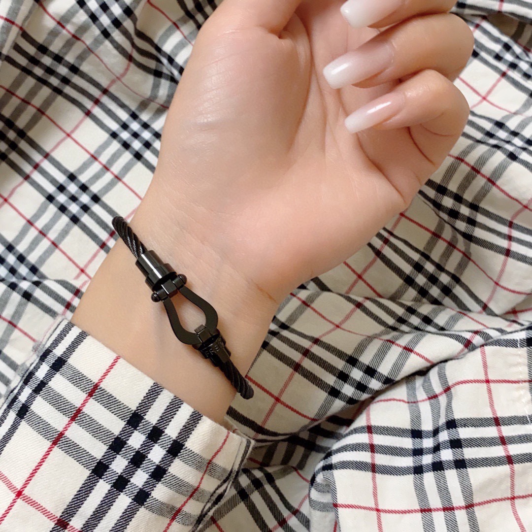 フレッド ステンレススチール ユニセックス バングル ブレスレット 詳細画像 2