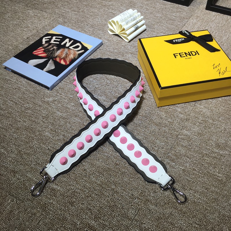 フェンディ Strap You ショルダーストラップ ホワイト ピンクスタッズ 詳細画像 1