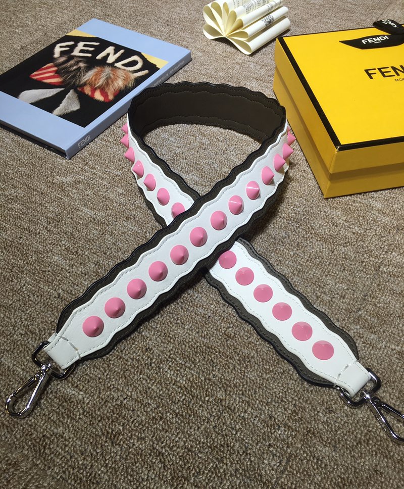 フェンディ Strap You ショルダーストラップ ホワイト ピンクスタッズ 詳細画像 2
