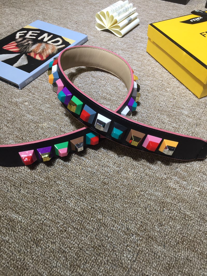 フェンディ STRAP YOU ショルダーストラップ ブラック マルチカラースタッズ 詳細画像 3