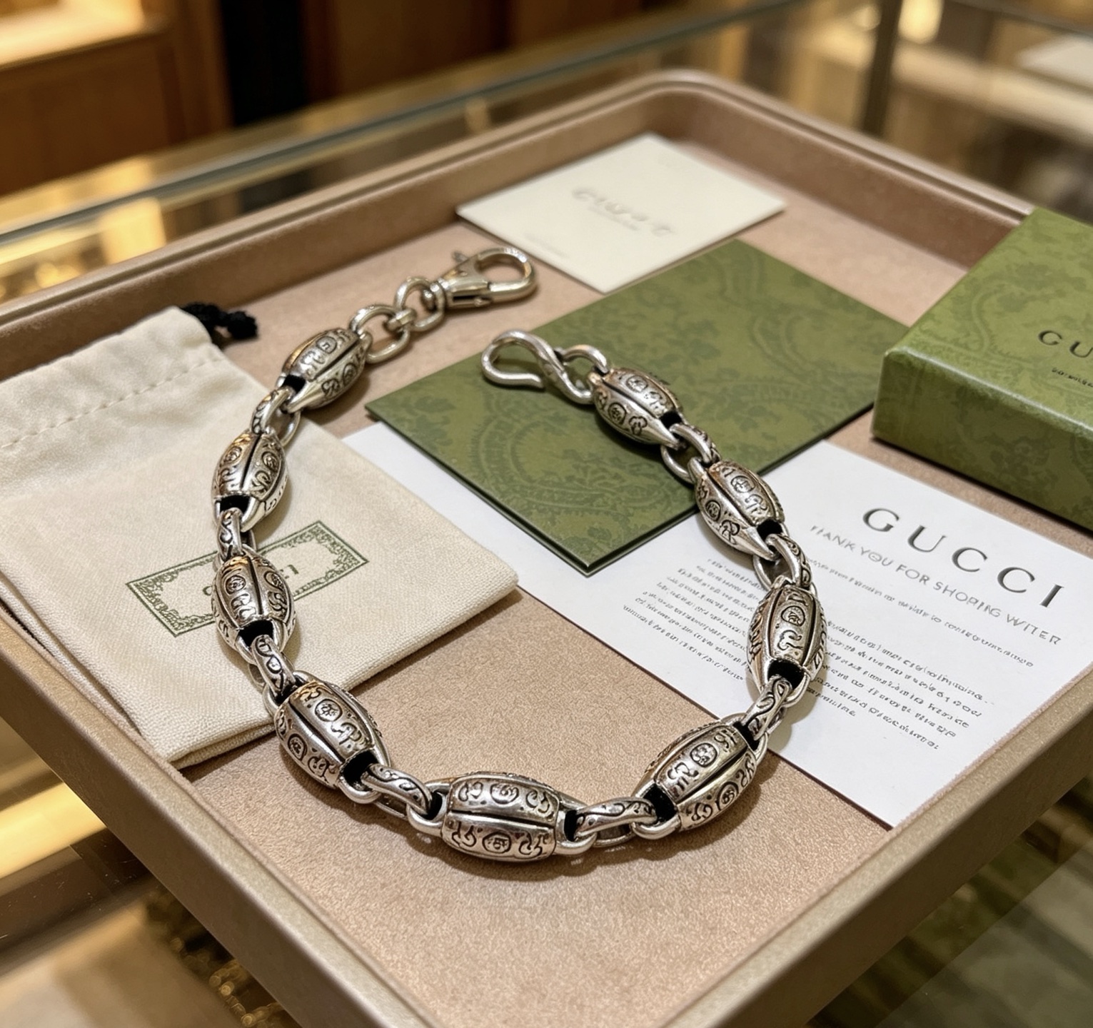 グッチ ロゴ刻印 チェーンブレスレット シルバー 詳細画像 2