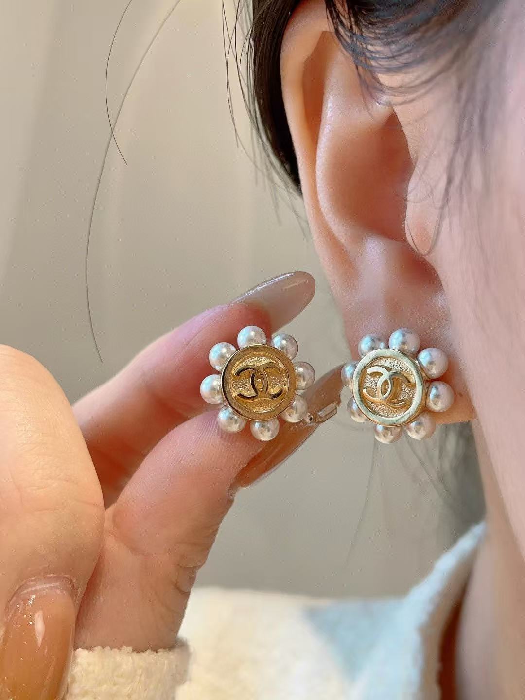 シャネル サンフラワー パール ピアス ゴールド 詳細画像 1