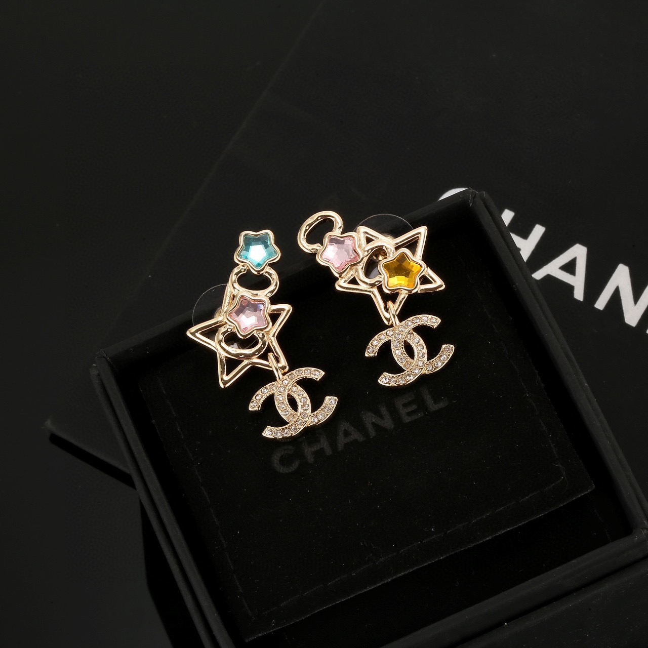 シャネル スター カラーシリーズ ピアス ゴールドメタルリム ダブルCロゴ レジン 詳細画像 1