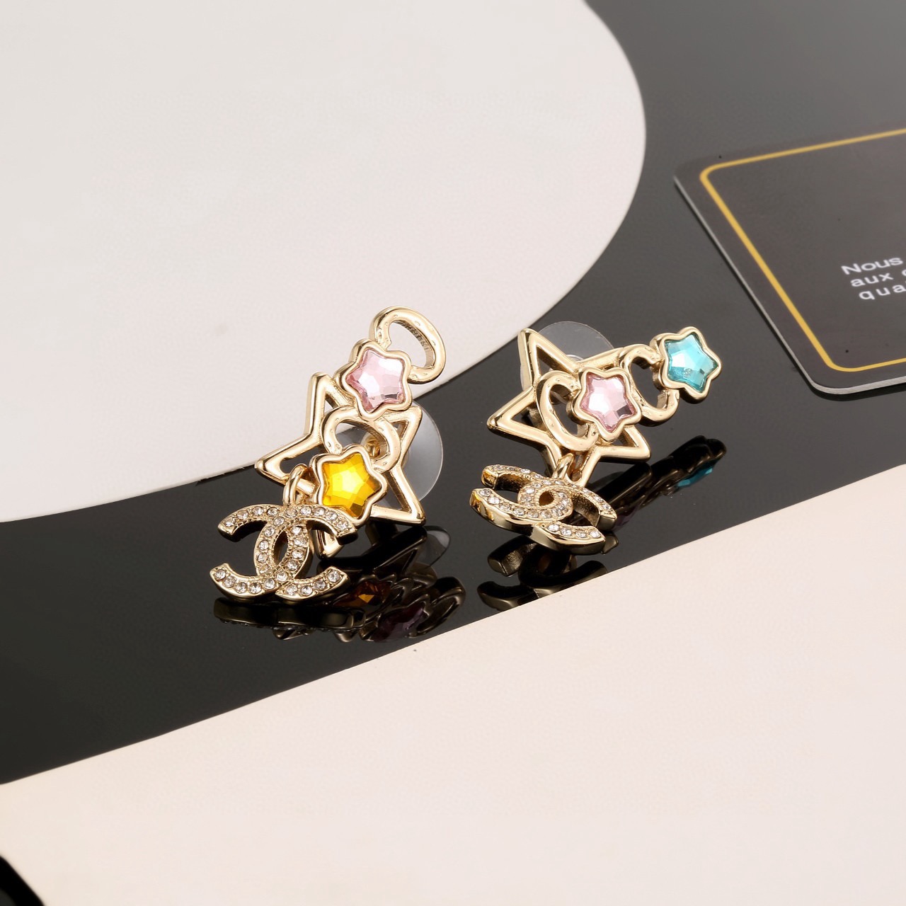シャネル スター カラーシリーズ ピアス ゴールドメタルリム ダブルCロゴ レジン 詳細画像 2