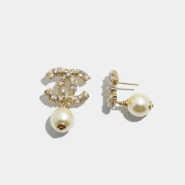シャネル スモール スクエアダイヤ パール ピアス