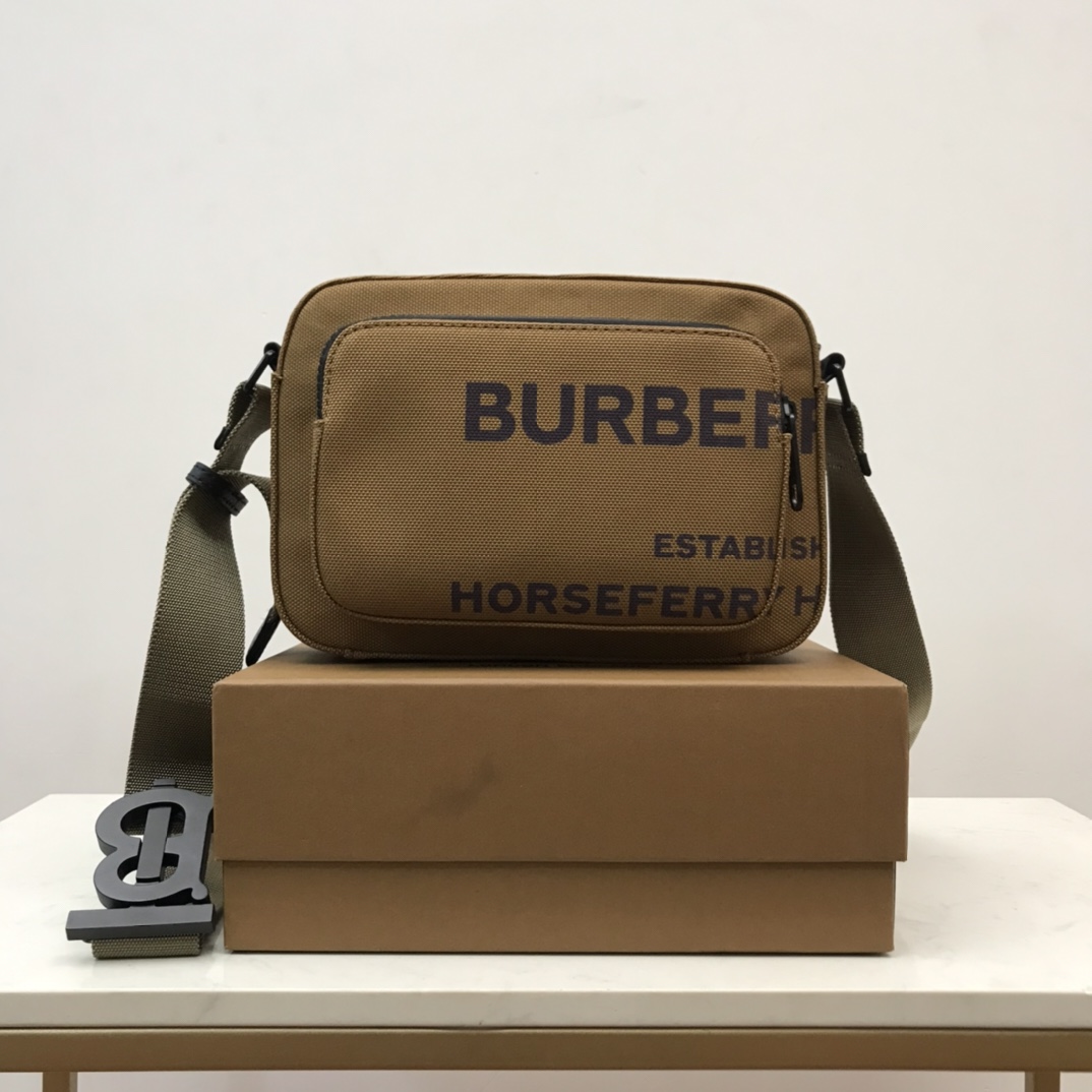 バーバリー Horseferry プリント ECONYL クロスボディバッグ ブラウン 詳細画像 1