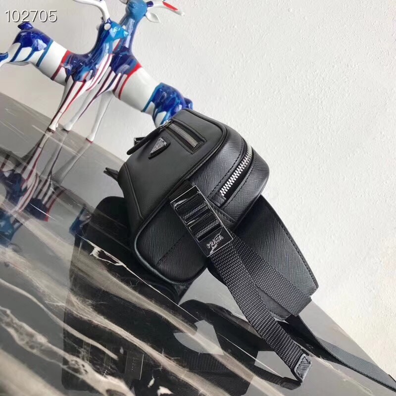 プラダ サフィアーノレザー ベルトバッグ ブラック 詳細画像 2