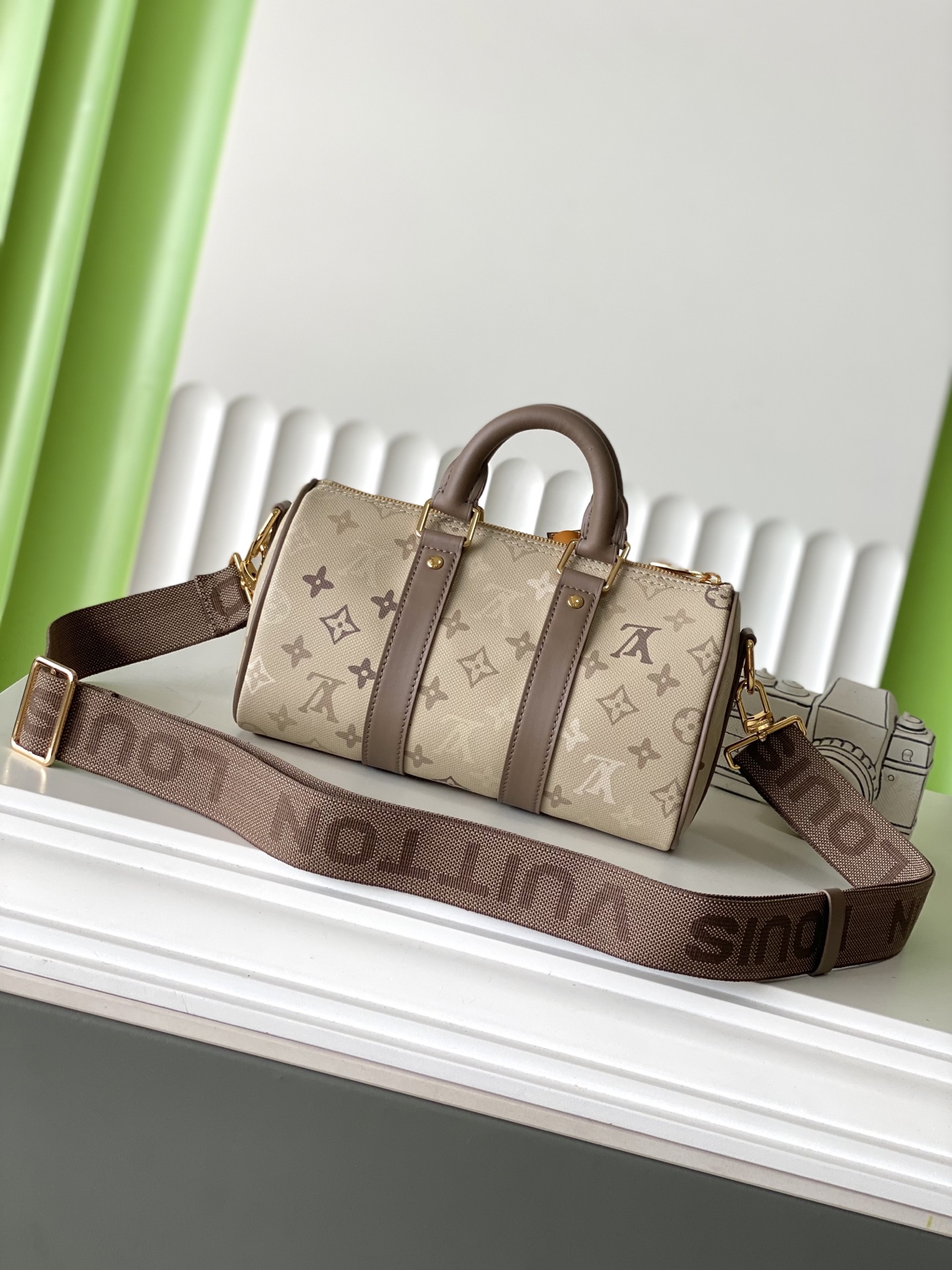 ルイ・ヴィトン Keepall カモフラージュ ピローバッグ カーキ M29272 詳細画像 3