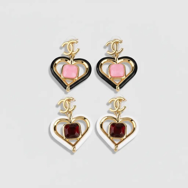 シャネル ハートデザイン ピアス ブラックピンク / ホワイトレッド