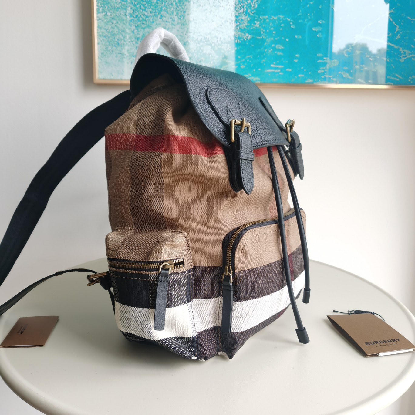 バーバリー The Rucksack ミディアム チェック バックパック ベージュ ブラック 詳細画像 2