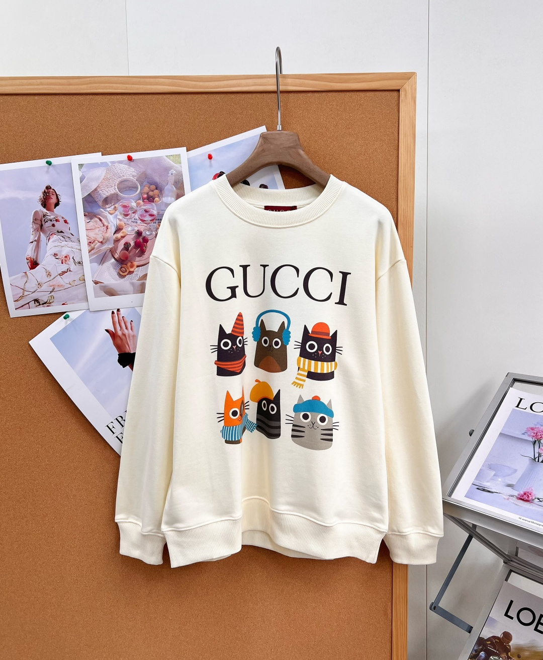 グッチ 猫レタープリント クルーネック トレーナー オフホワイト 詳細画像 1
