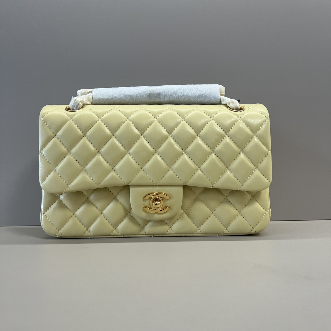 シャネル クラシックフラップ 2.55 CF 25cm ラムスキン チェーン ショルダークロスボディバッグ イエロー ゴールド金具 詳細画像 1